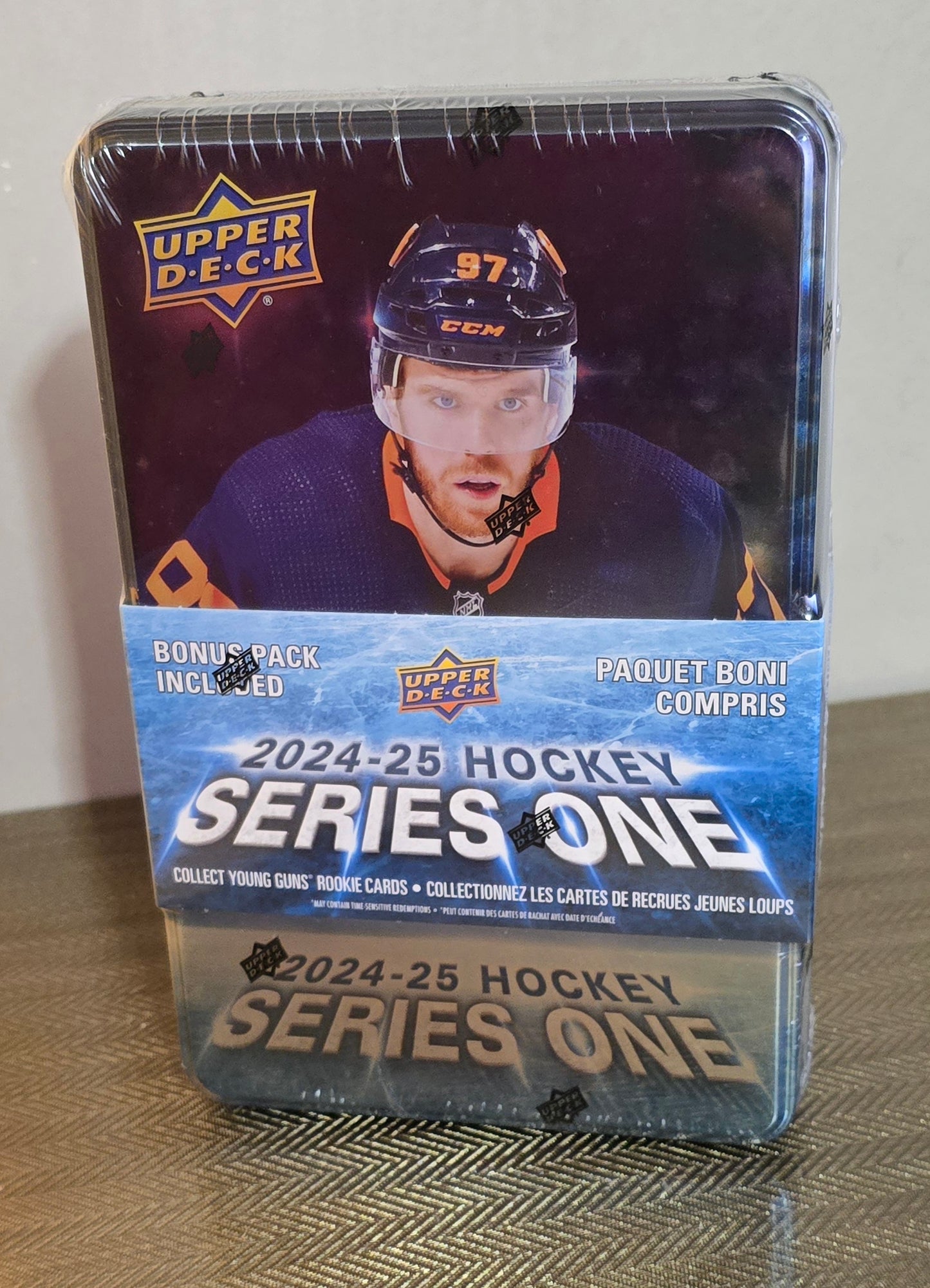 2024-25 Upper Deck Series 1 Tin Cartes Hockey NHL