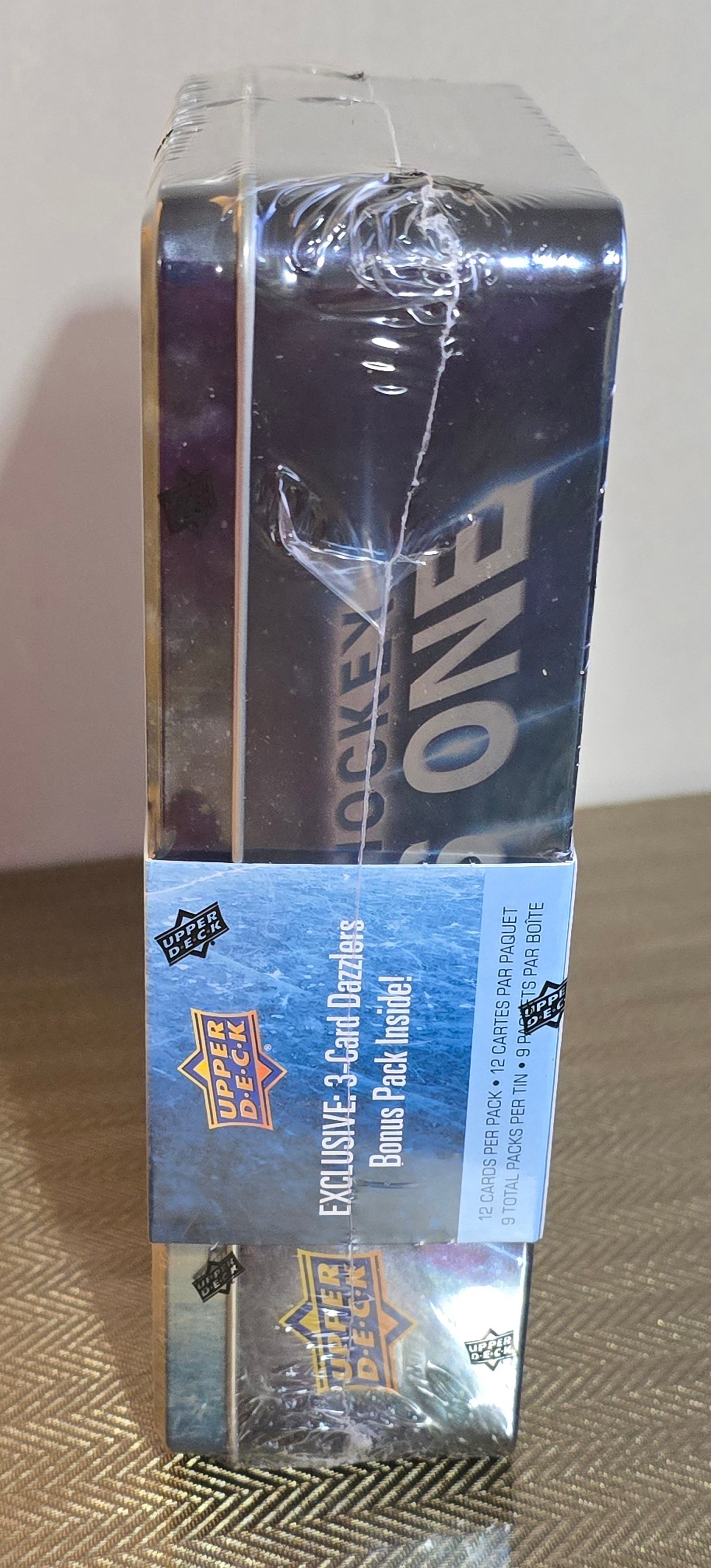 2024-25 Upper Deck Series 1 Tin Cartes Hockey NHL Upper Deck
