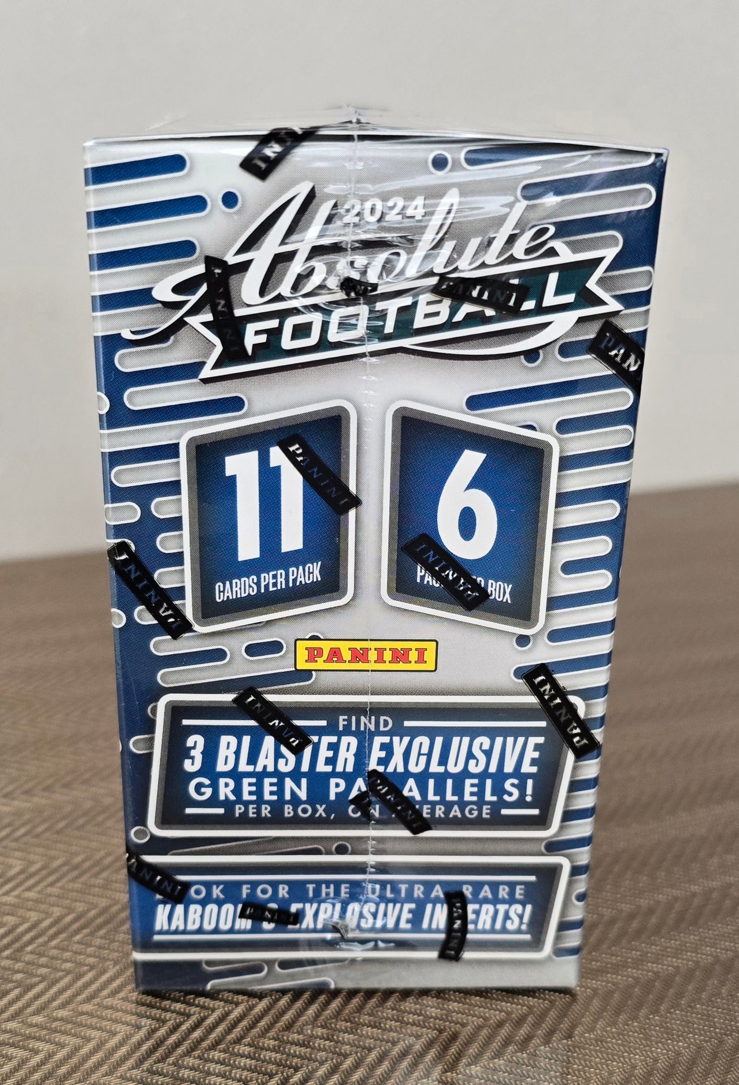 2024 Panini Absolute Cartes Football NFL 6-Pack Blaster Box