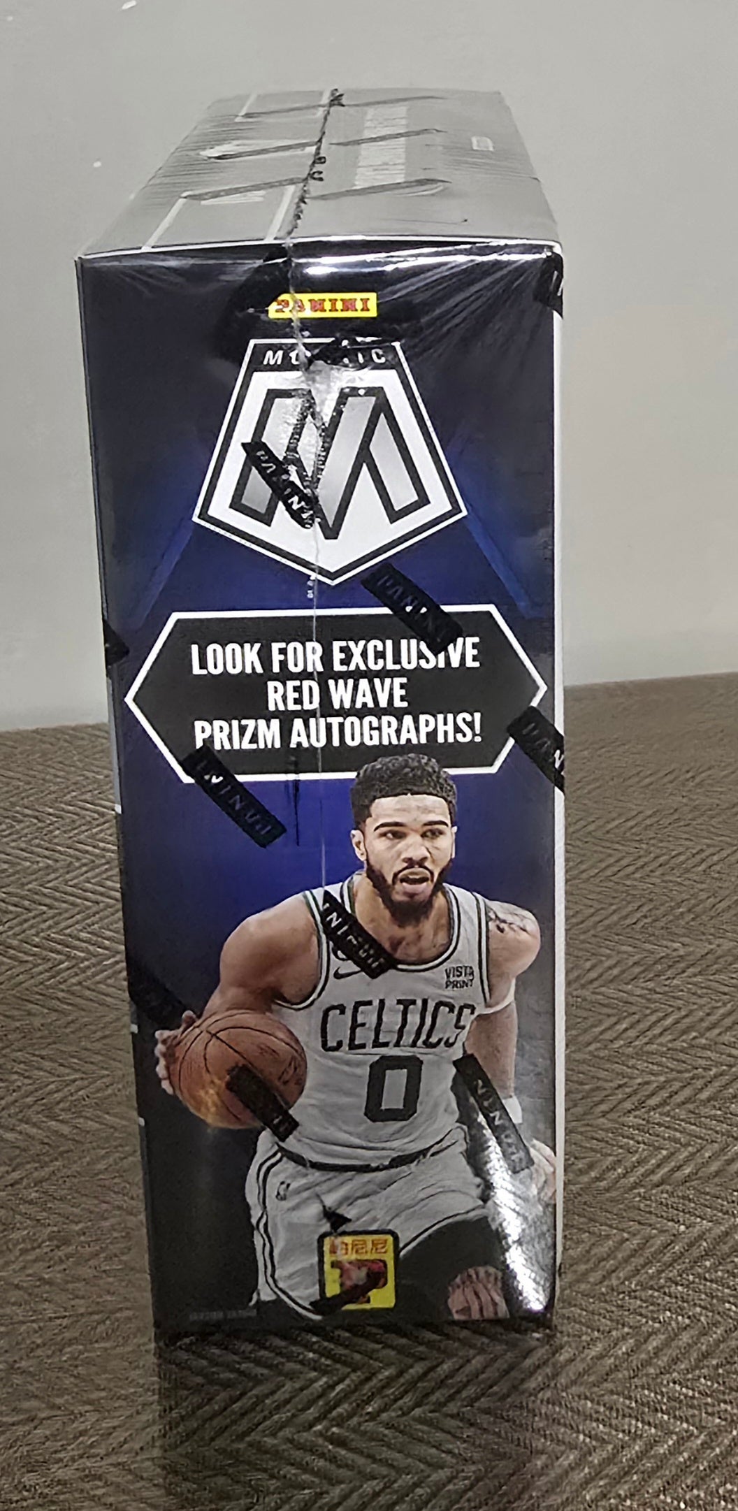2022-23 Panini Mosaic Cartes Basketball NBA Asia Box