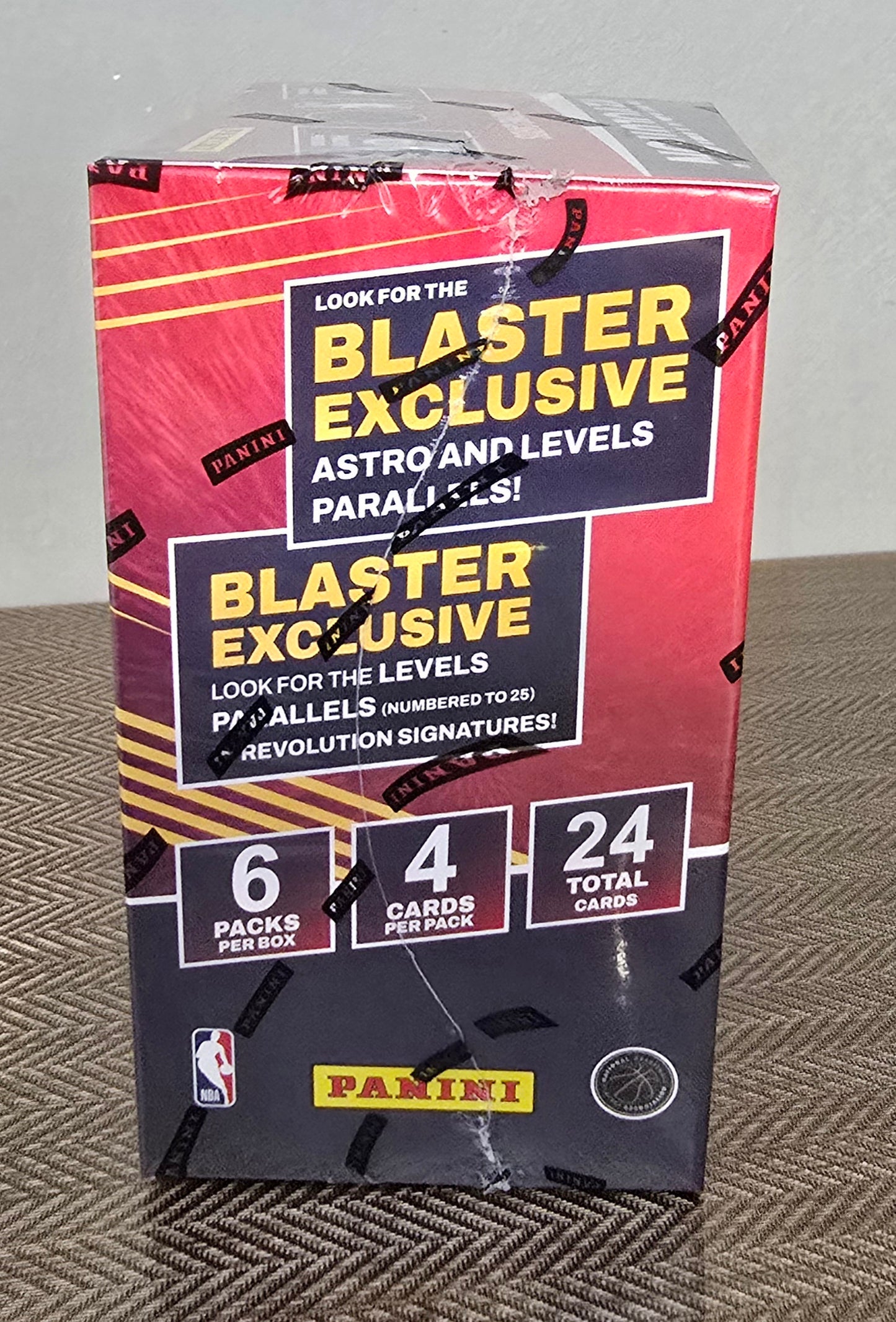 2024-25 Panini Revolution Cartes Basketball NBA Blaster Box