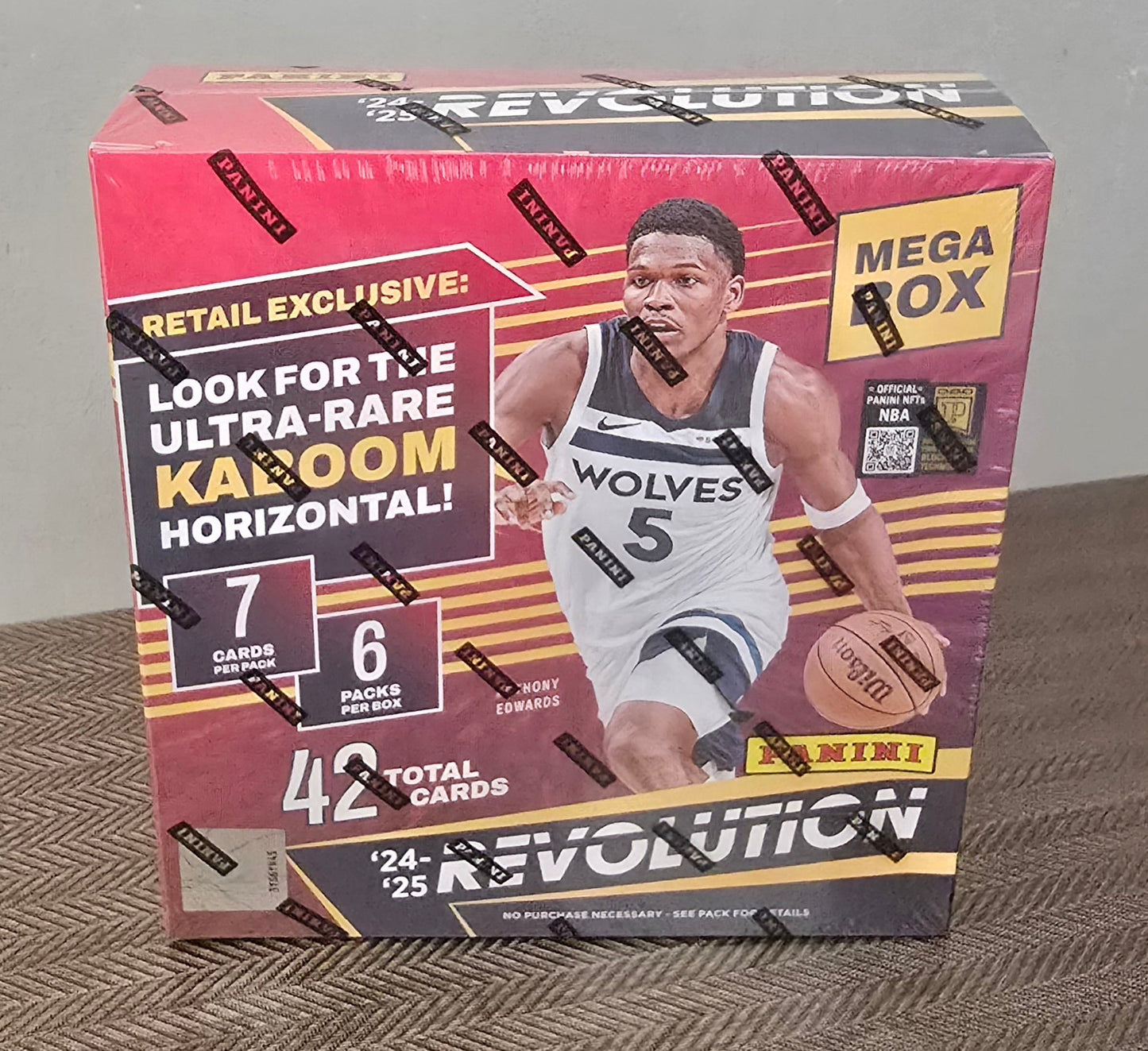 2024-25 Panini Revolution Cartes Basketball NBA Méga Box Panini