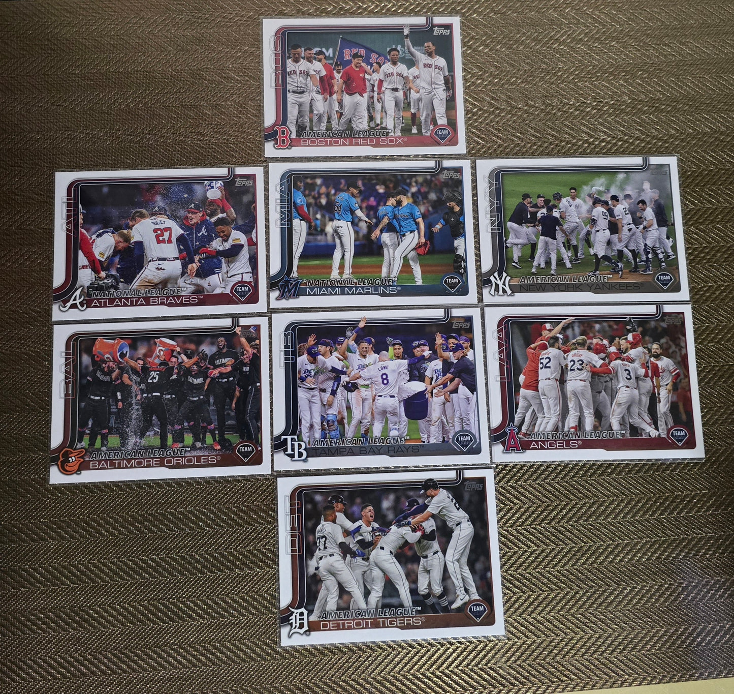 Lot 8 Cartes collection Equipes Baseball Topps Series One 2025