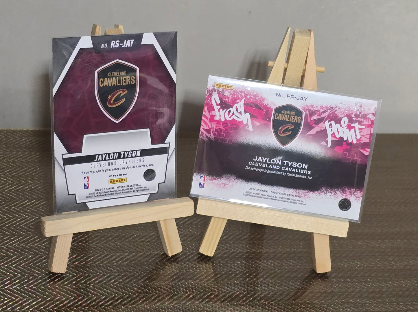 Lot 2 autographes Basketball NBA dont un #/99 - JAYLON TYSON Panini