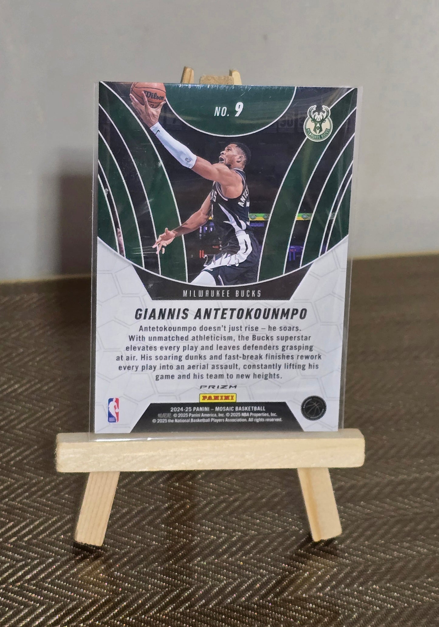 2024-25 Panini Mosaic Basketball NBA - GIANNIS ANTETOKOUNMPO - Carte Insert Elevate #24/25 Panini