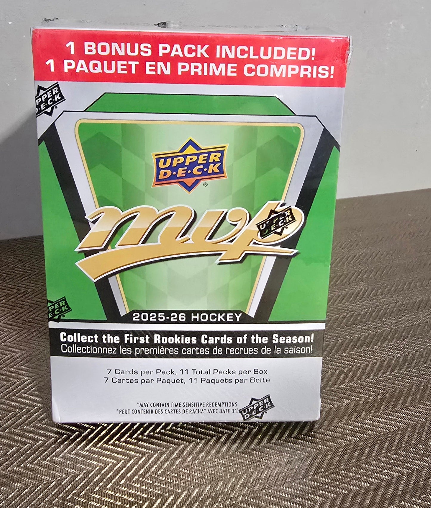 2025-26 Upper Deck MVP Cartes Hockey NHL Blaster Box Upper Deck