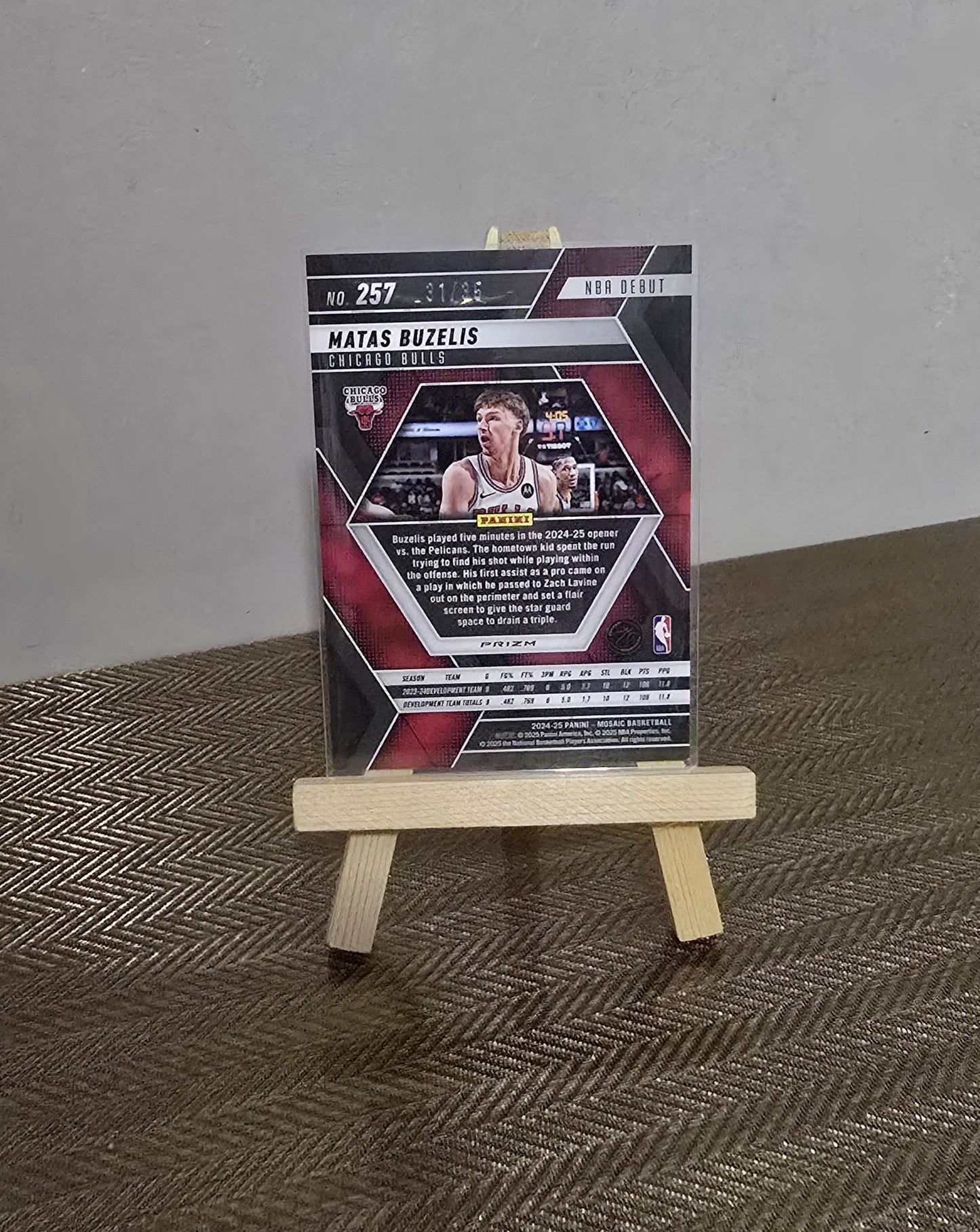 Carte numérotée #31/35 collection sport Basketball NBA SHAI MATAS BUZELIS
