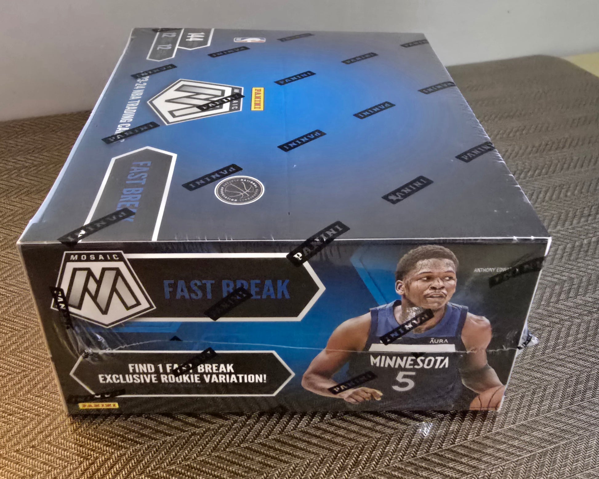 2023/24 Panini Mosaic Cartes Basketball NBA Fast Break Box