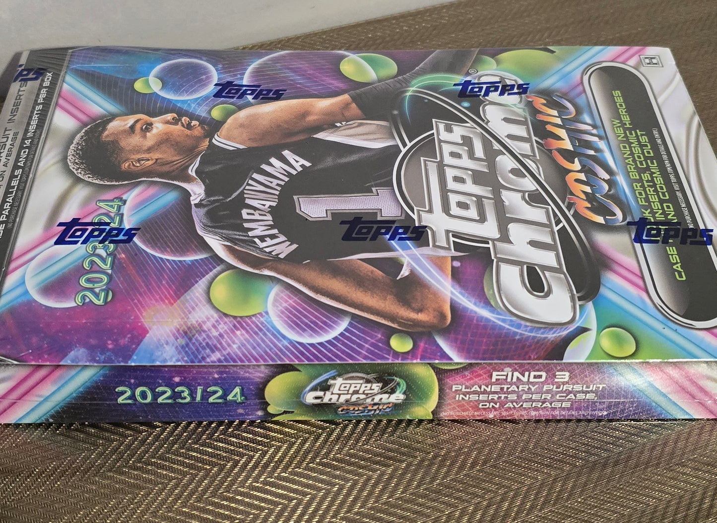 2023/24 Topps Cosmic Chrome Basketball Hobby Box 