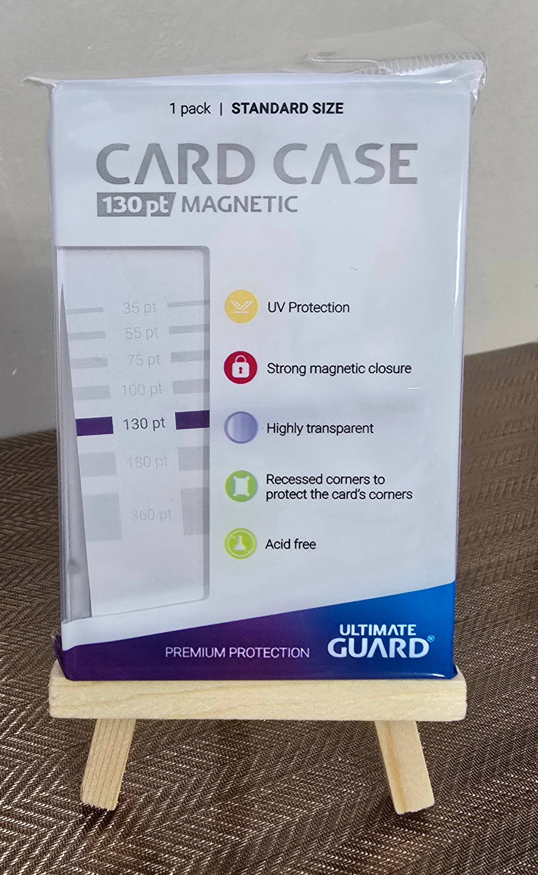 MAGNETIC CARD CASE 130 PT ULTIMATE GUARD