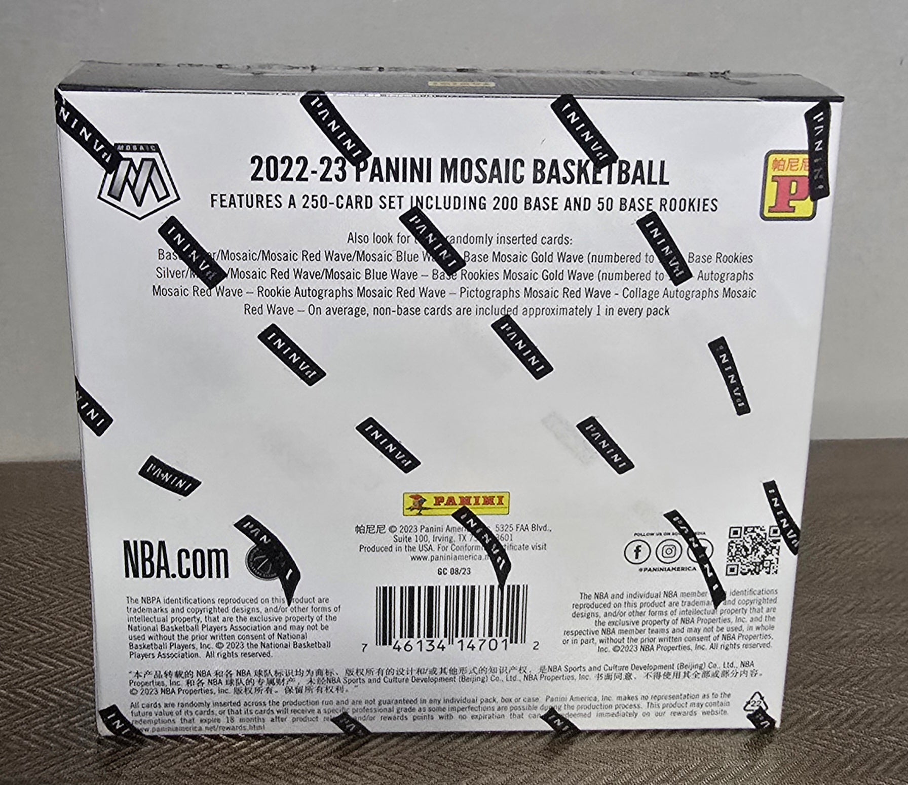 2022-23 Panini Mosaic Cartes Basketball NBA Asia Box