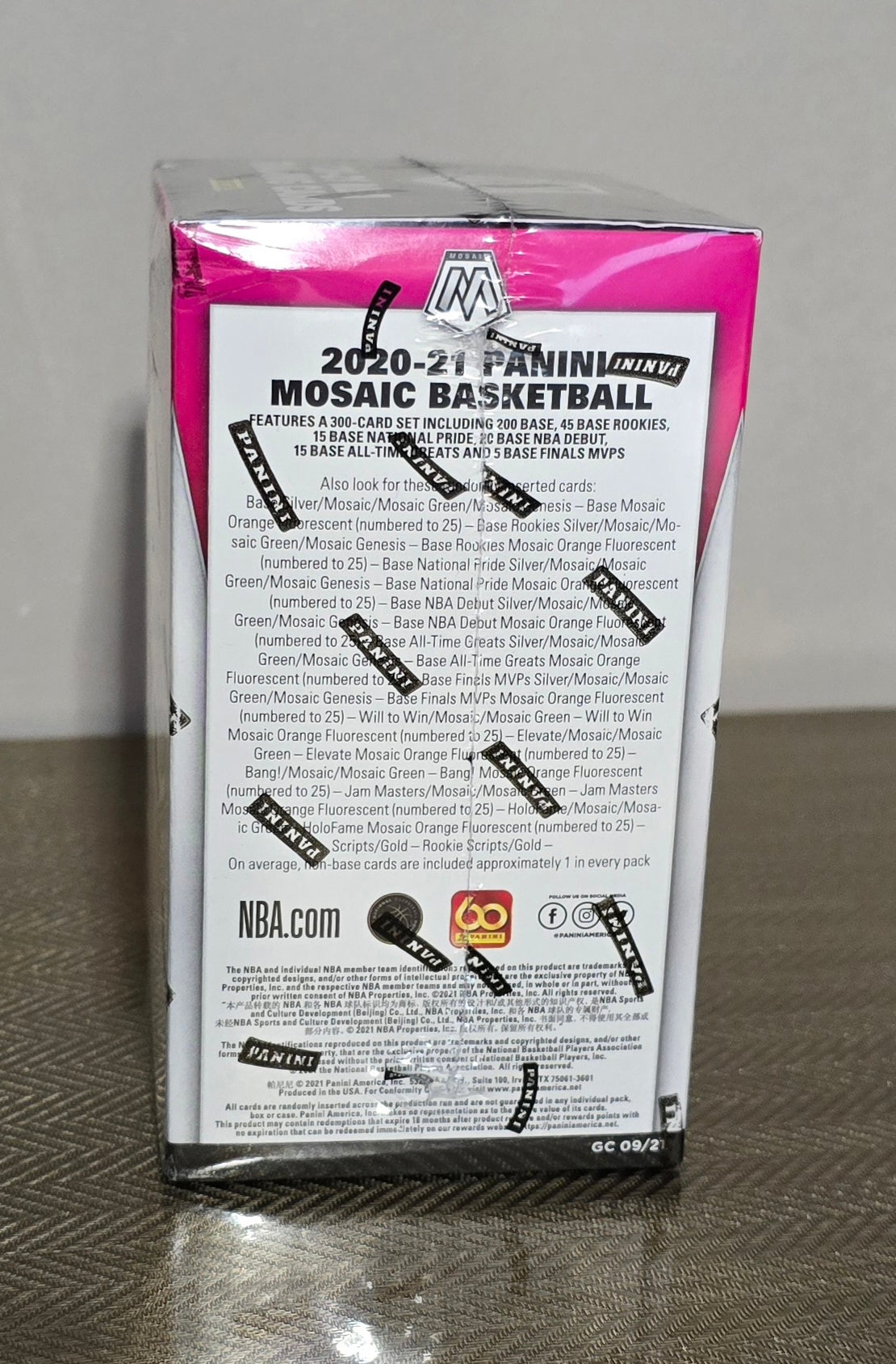 2020-21 Panini Mosaic Cartes Basketball NBA Blaster Box ( Orange Fluorescent Prizms) Panini