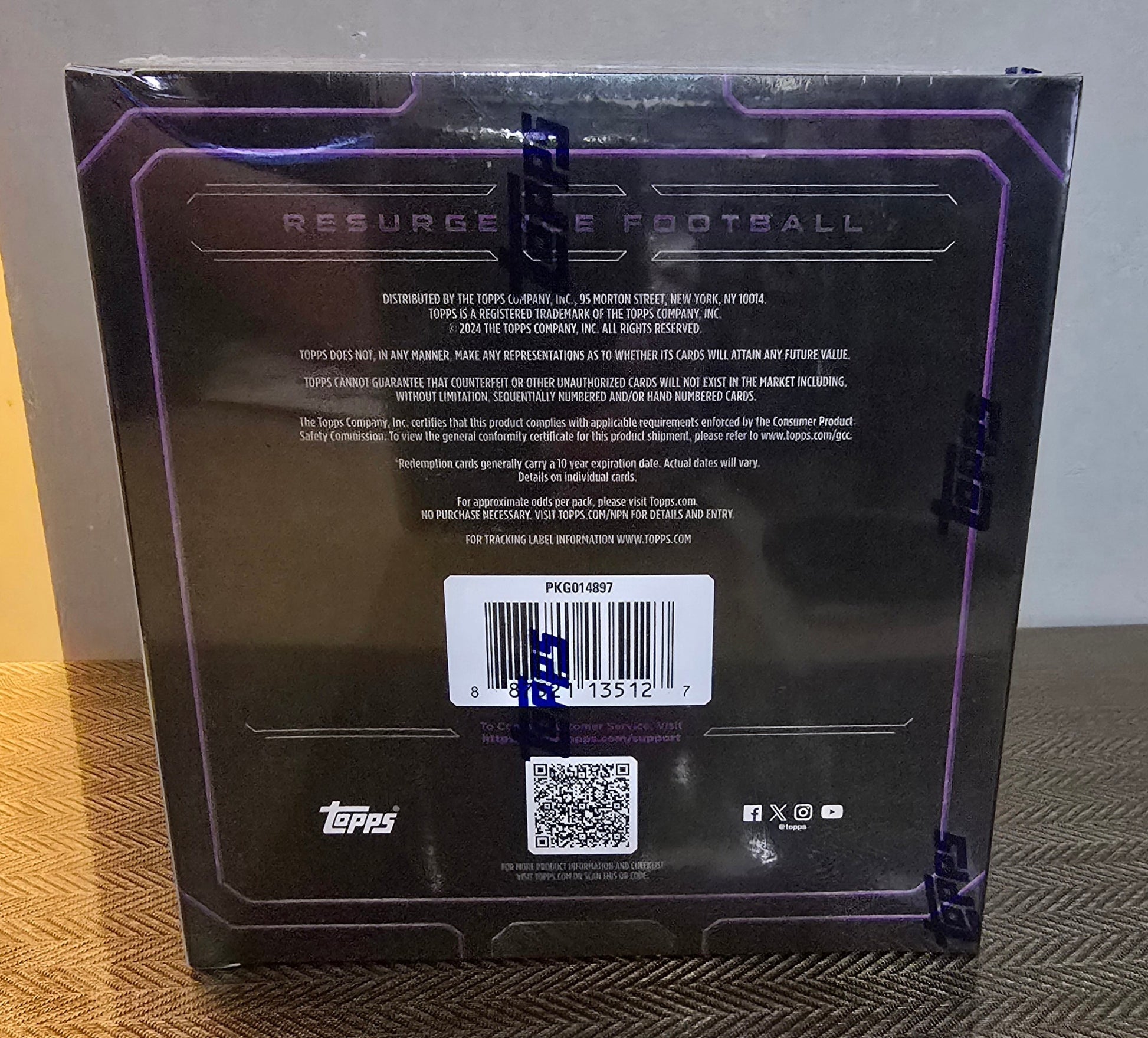 2024 Topps Resurgence Cartes Football NFL Méga Box Panini