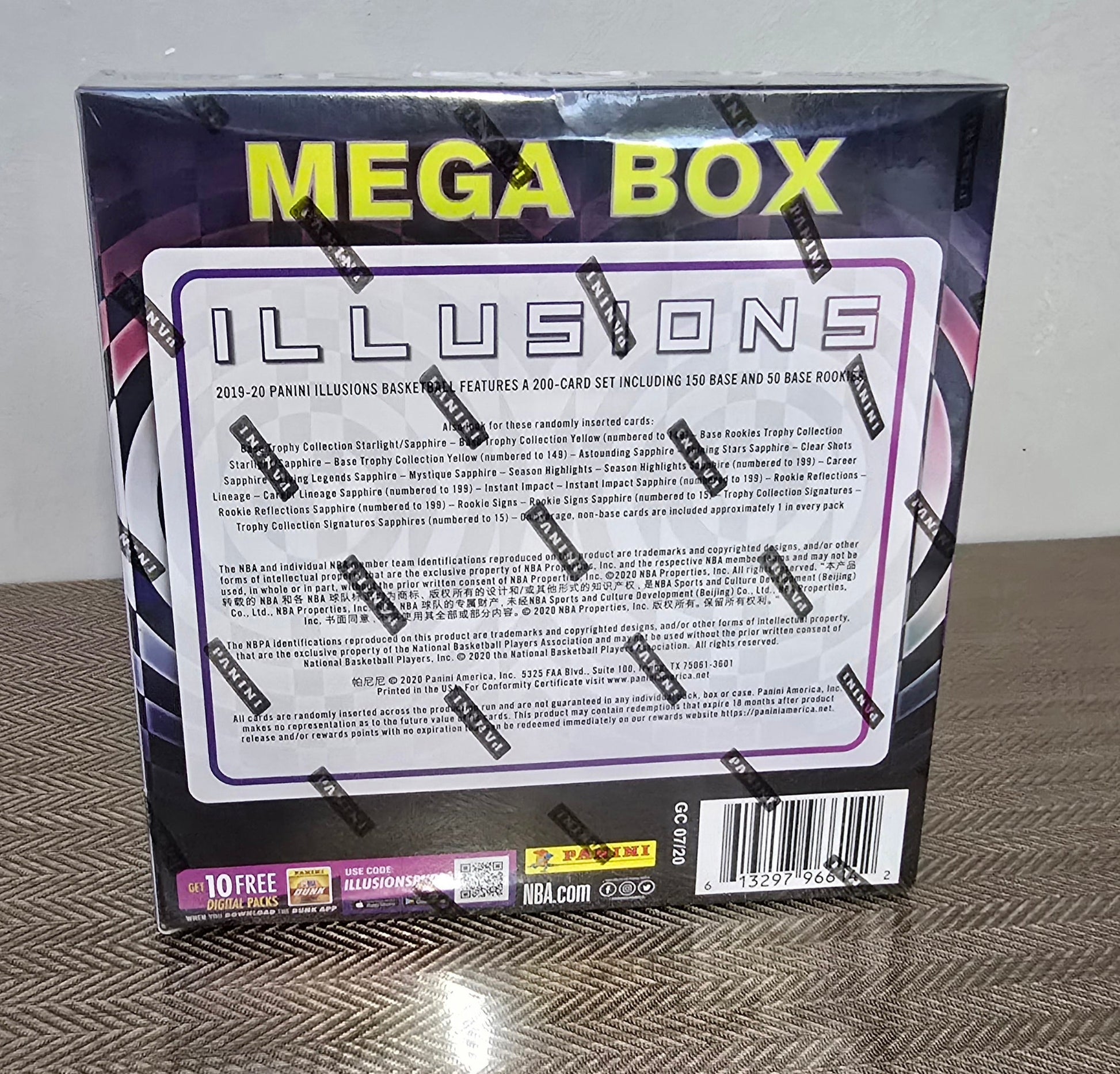 2019-20 Panini Illusions Cartes Basketball NBA Méga Box Panini