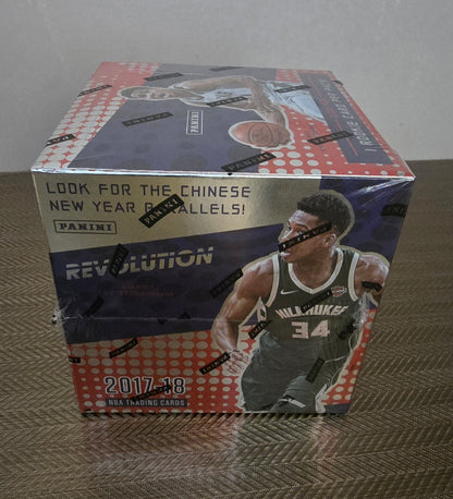 2017-18 Panini Revolution Cartes Basketball NBA Chinese New Year Box