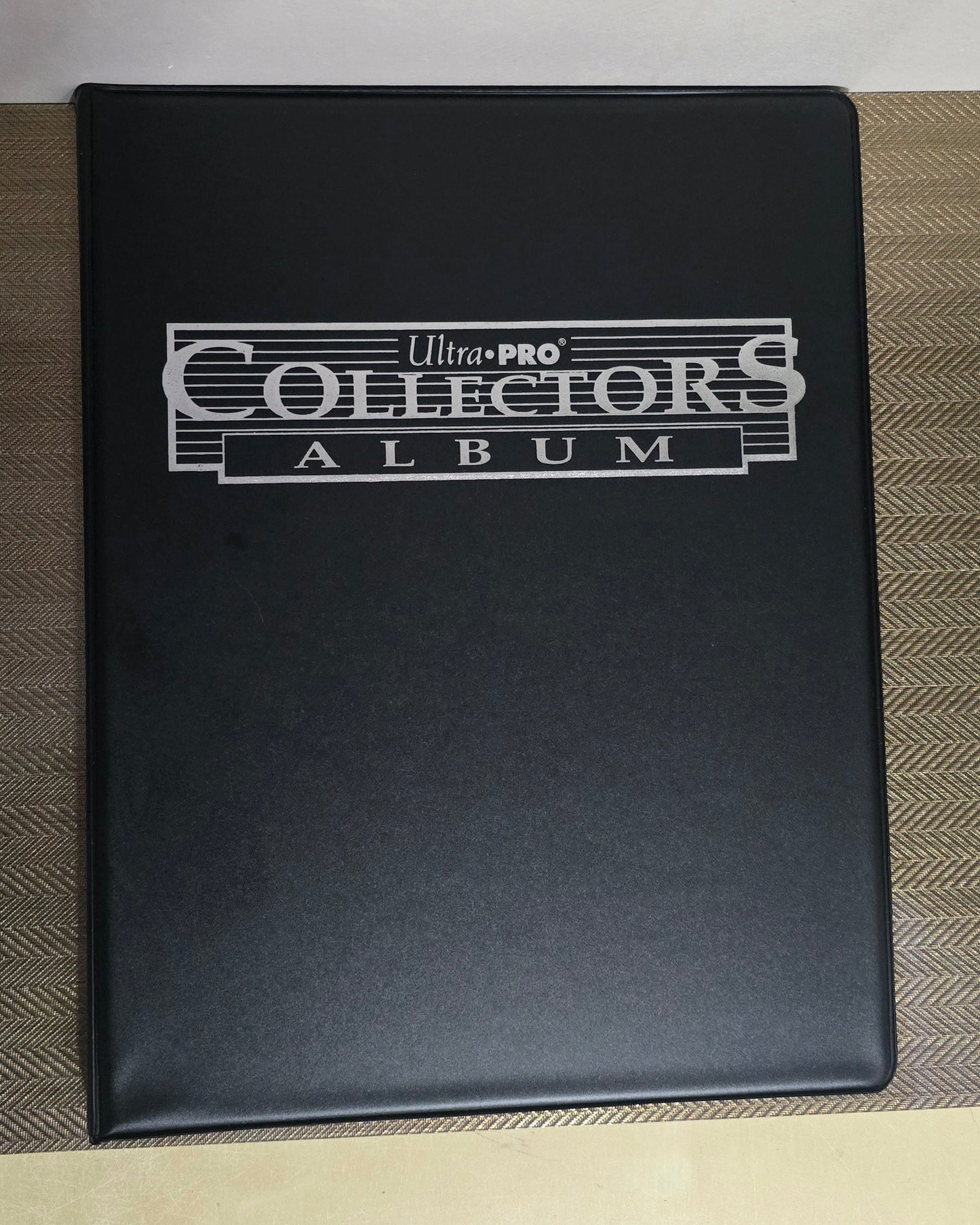Portfolio 9 cases 180 Ultra Pro - Noir ULTRA PRO