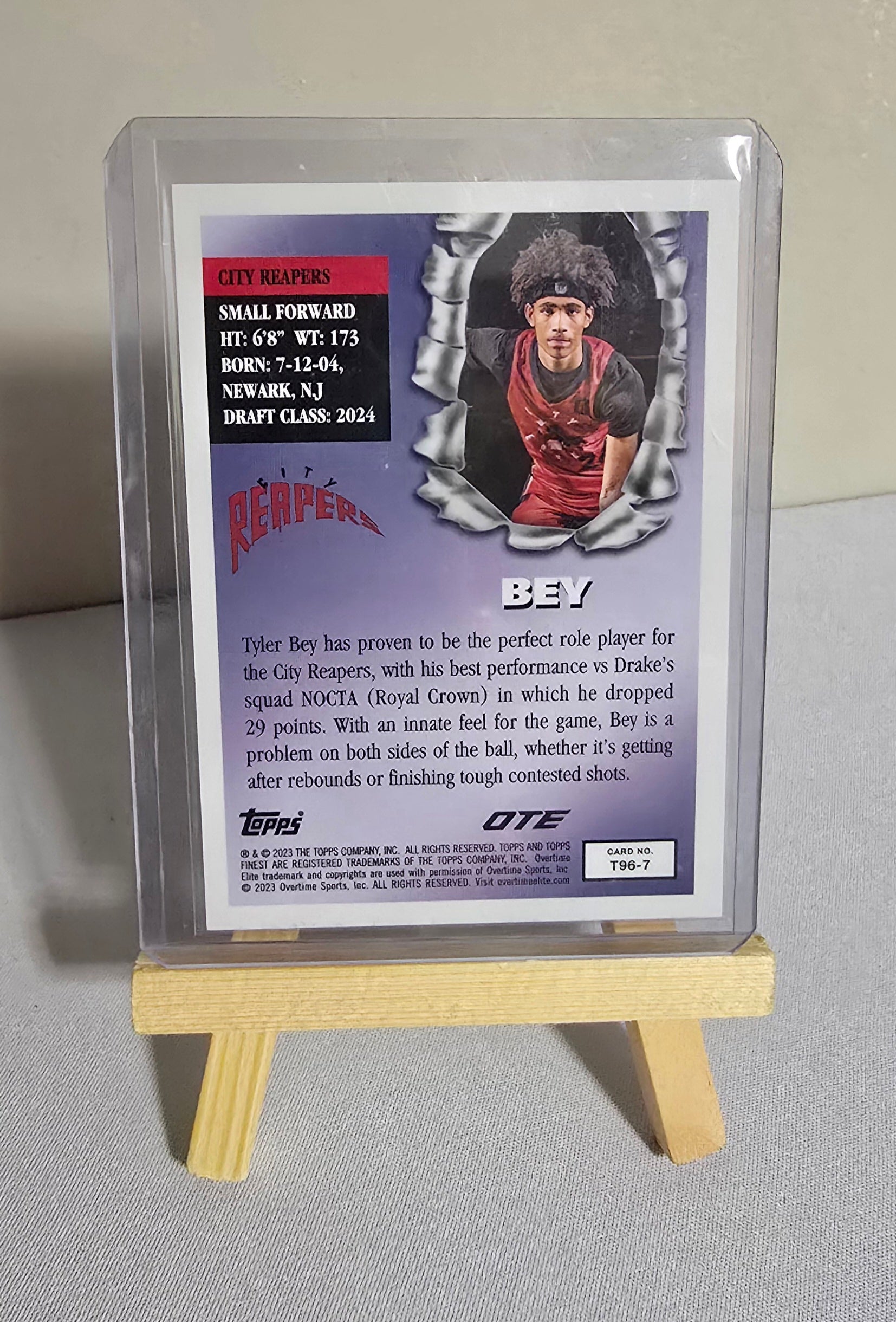 Carte Collection numérotée Basketball NBA RC TYLER BEY 29/50 Topps