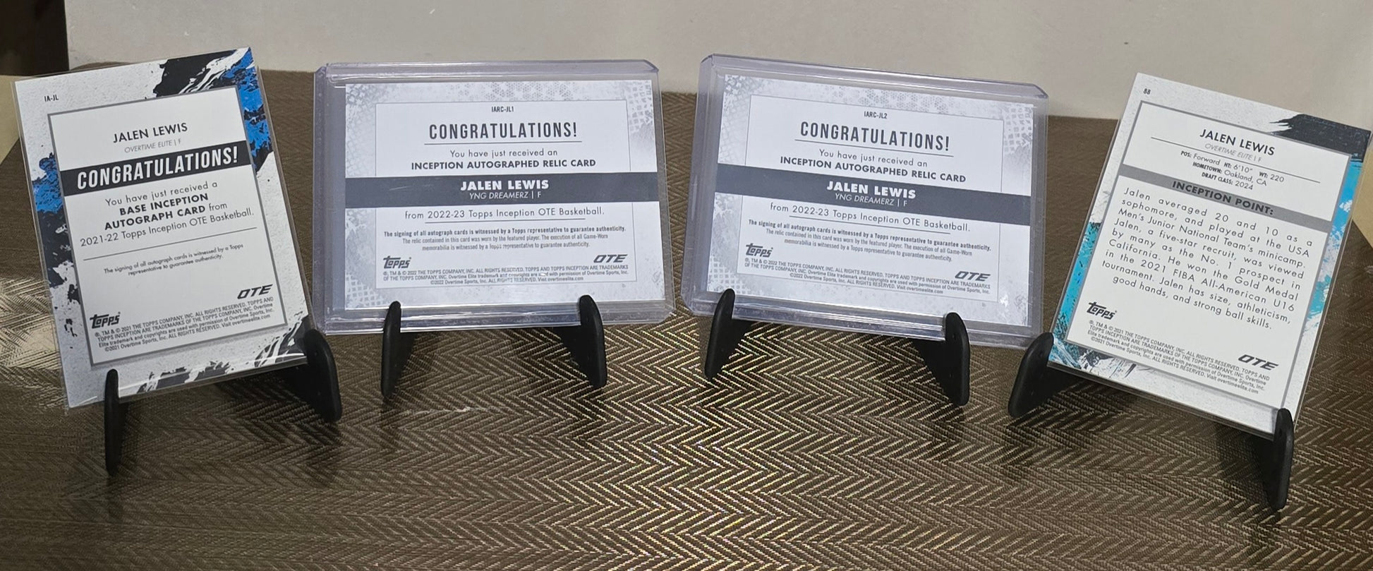 Lot 4 cartes autographes/patchs numérotées collection sport Basketball NBA JALEN LEWIS