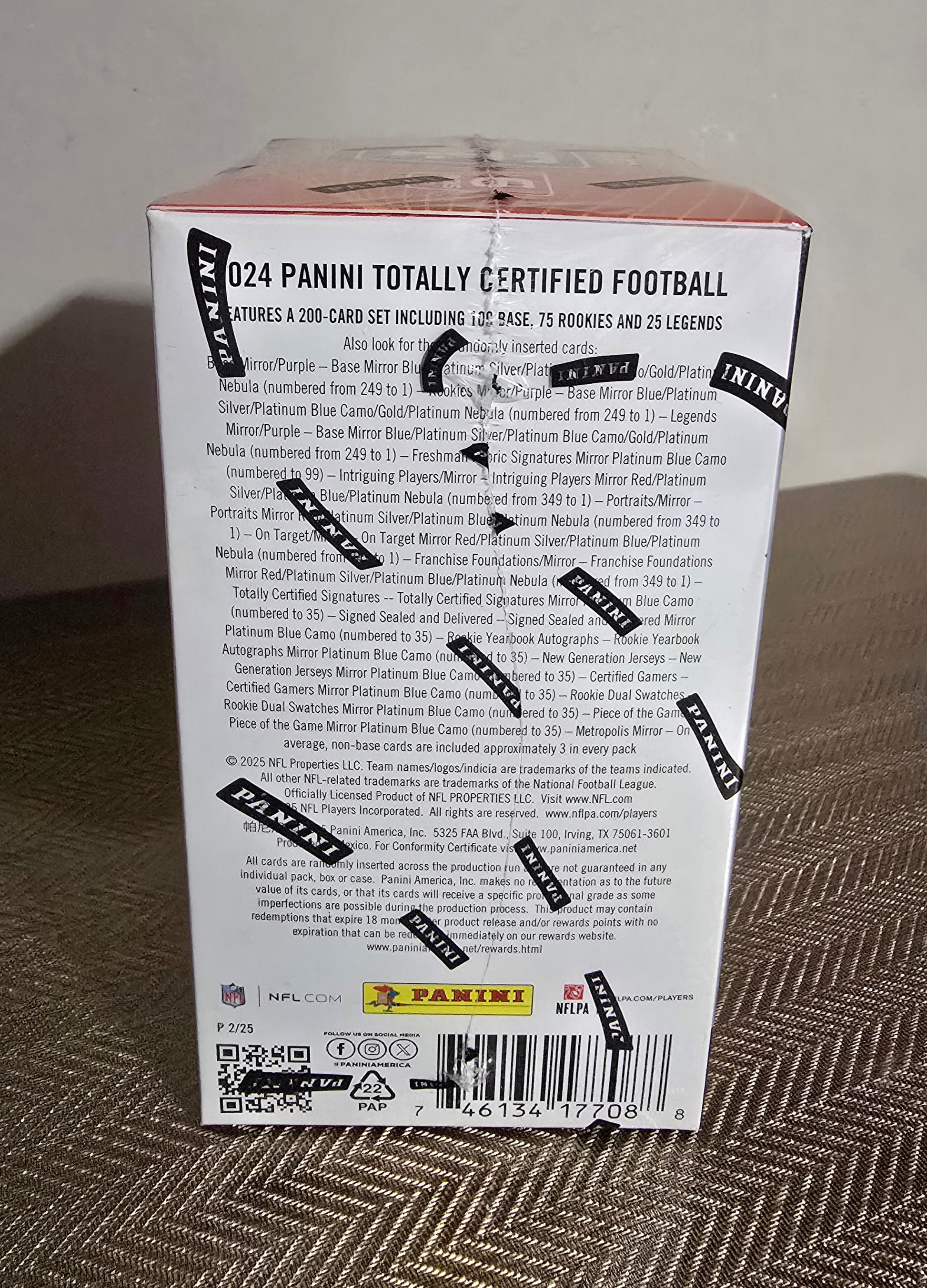 2024 Panini Totally Certified Cartes Football NFL Blaster Box