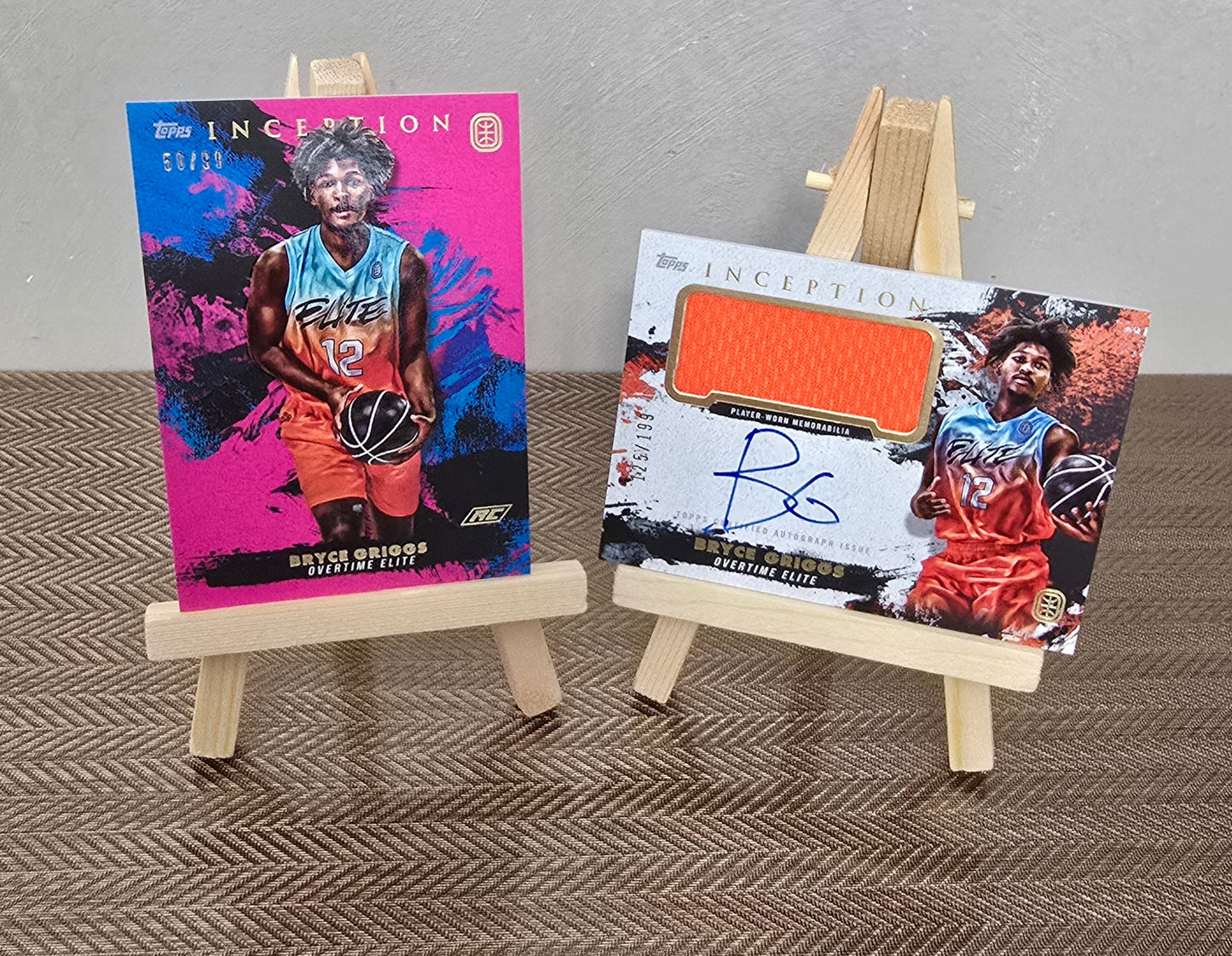 Lot 2 Cartes Patch Auto numérotées collection sport Basketball BRYCE GRIGGS Topps