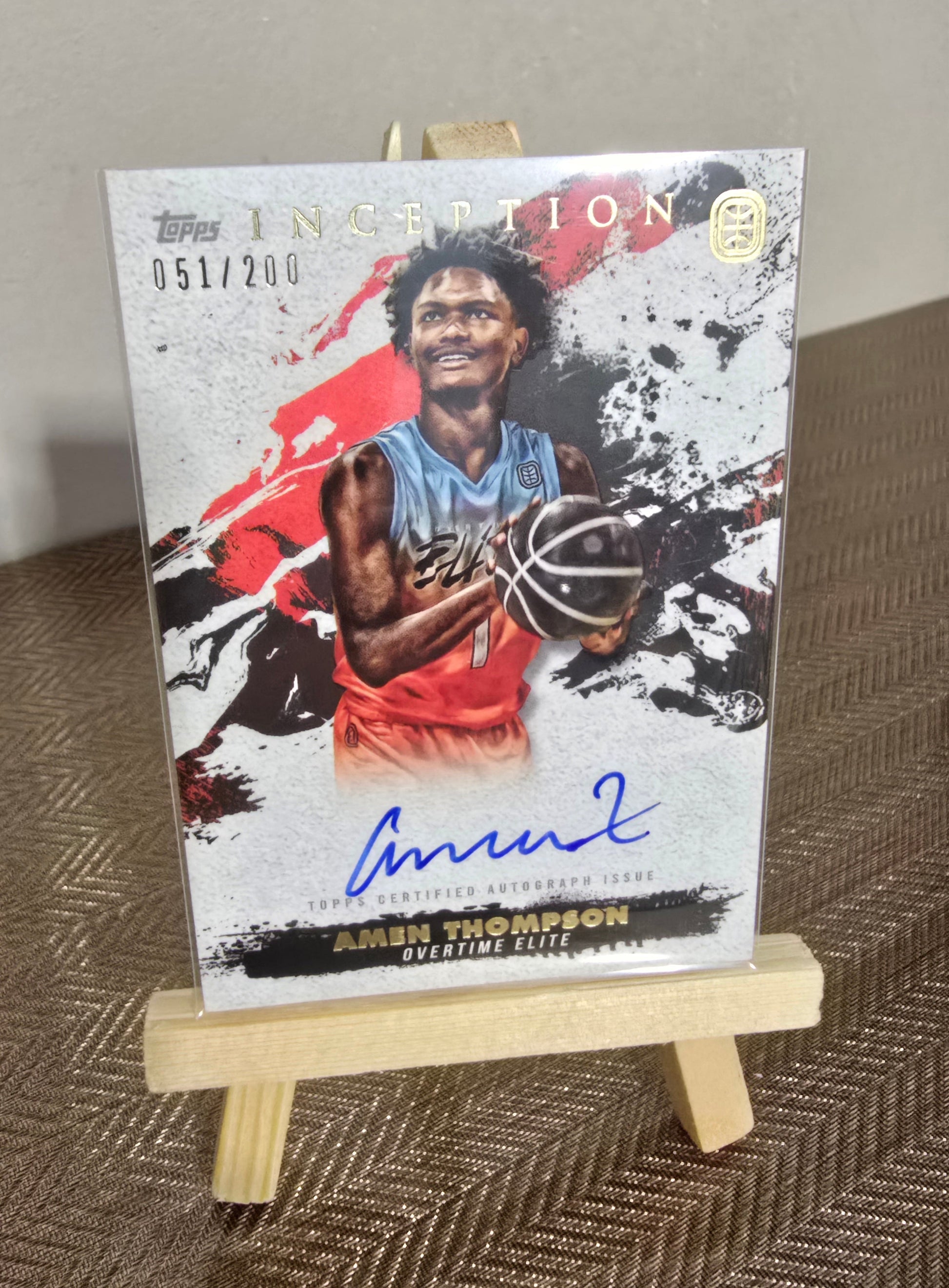 Carte Autographe numérotée 051/200 collection sport Basketball AMEN THOMPSON Topps
