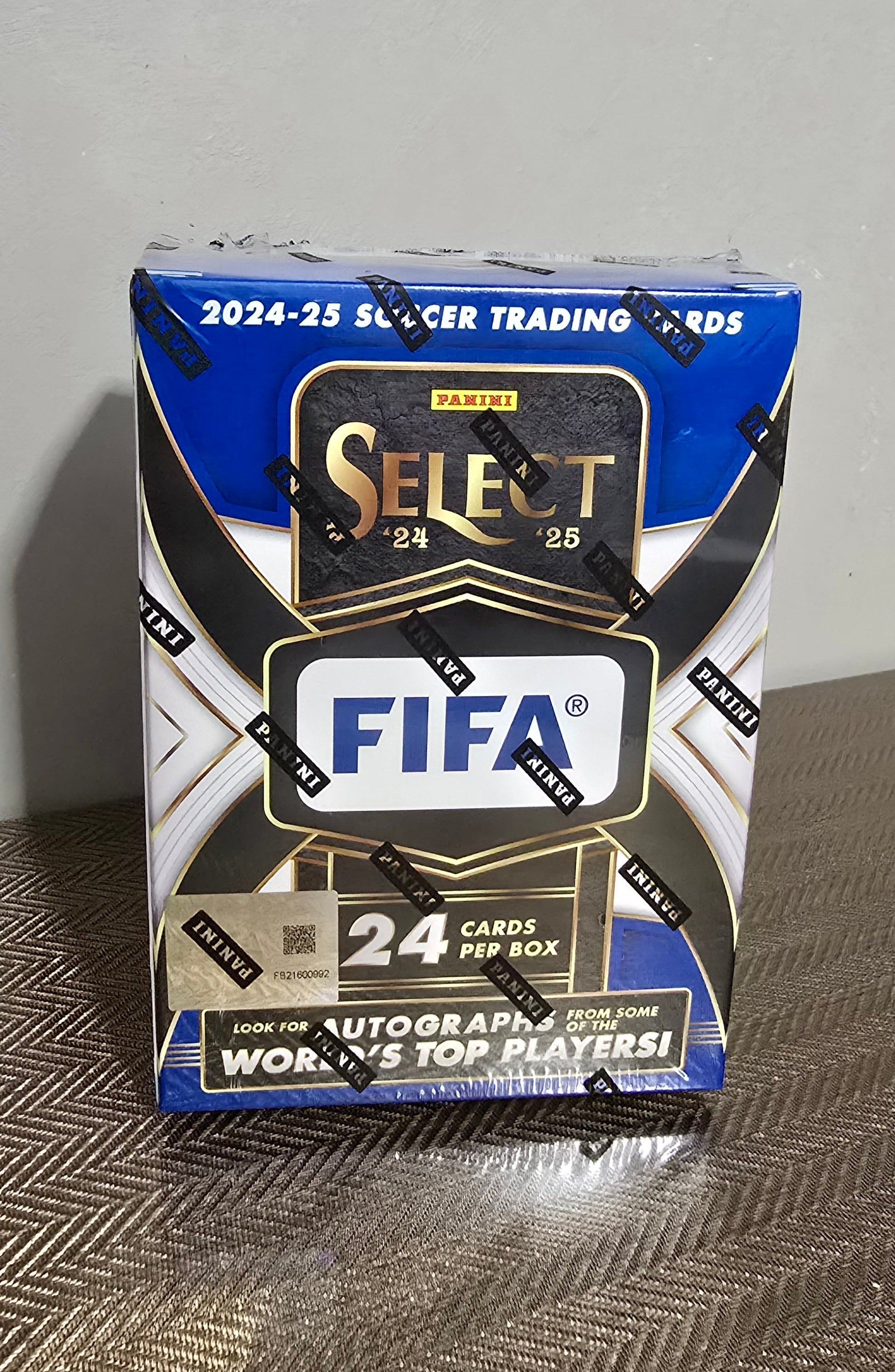 2024-25 Panini Select FIFA Cartes Soccer Hobby Blaster Box Panini