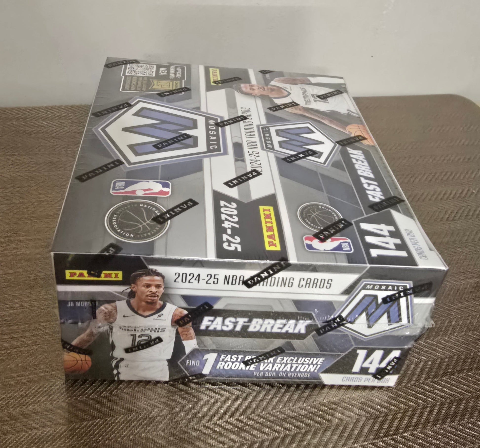 2024-25 Panini Mosaic Cartes Basketball NBA Fast Break Box Panini