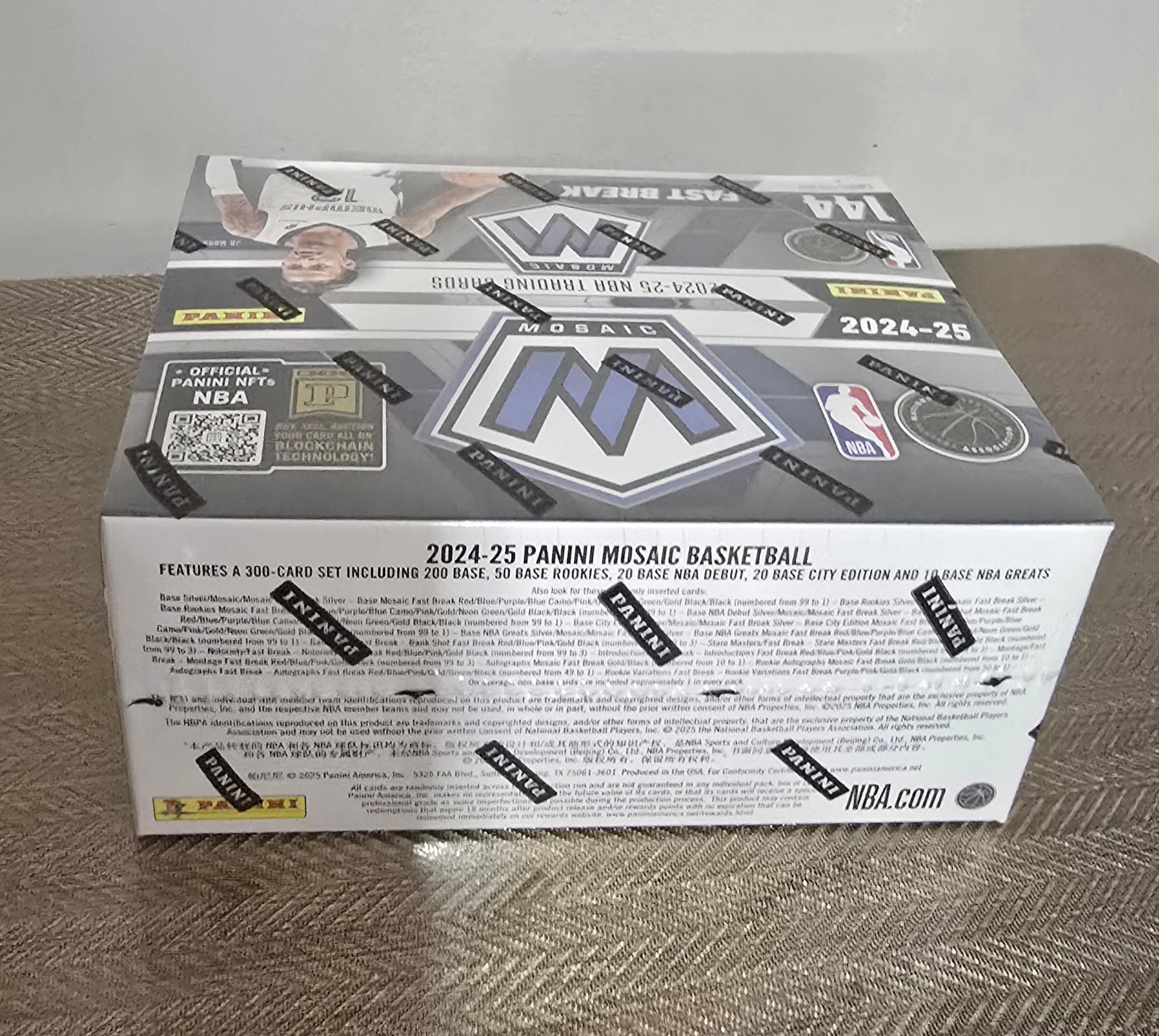 2024-25 Panini Mosaic Cartes Basketball NBA Fast Break Box Panini