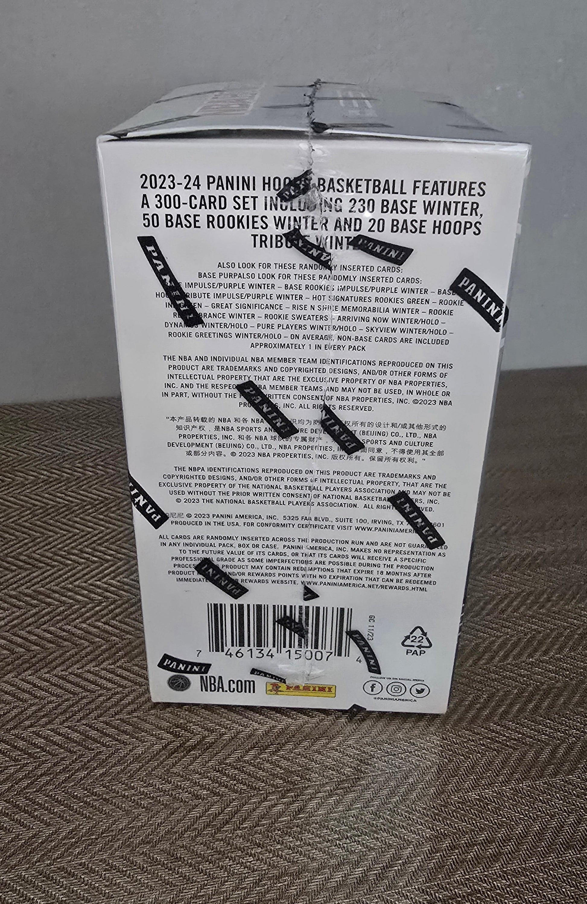 2023-24 Panini Hoops Holiday Cartes Basketball NBA Blaster Box Panini