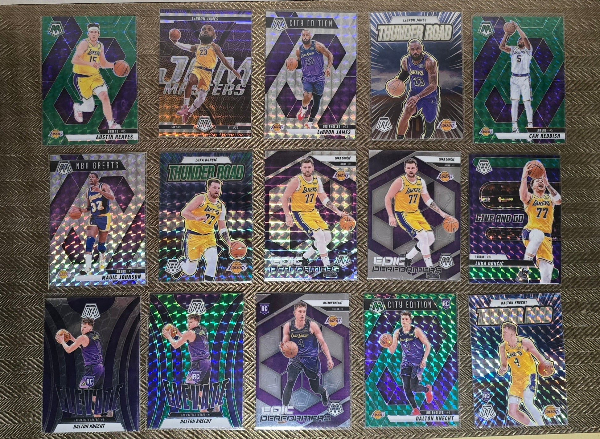 Lot 15 Cartes collection sport Basketball NBA Equipe LAKERS Panini