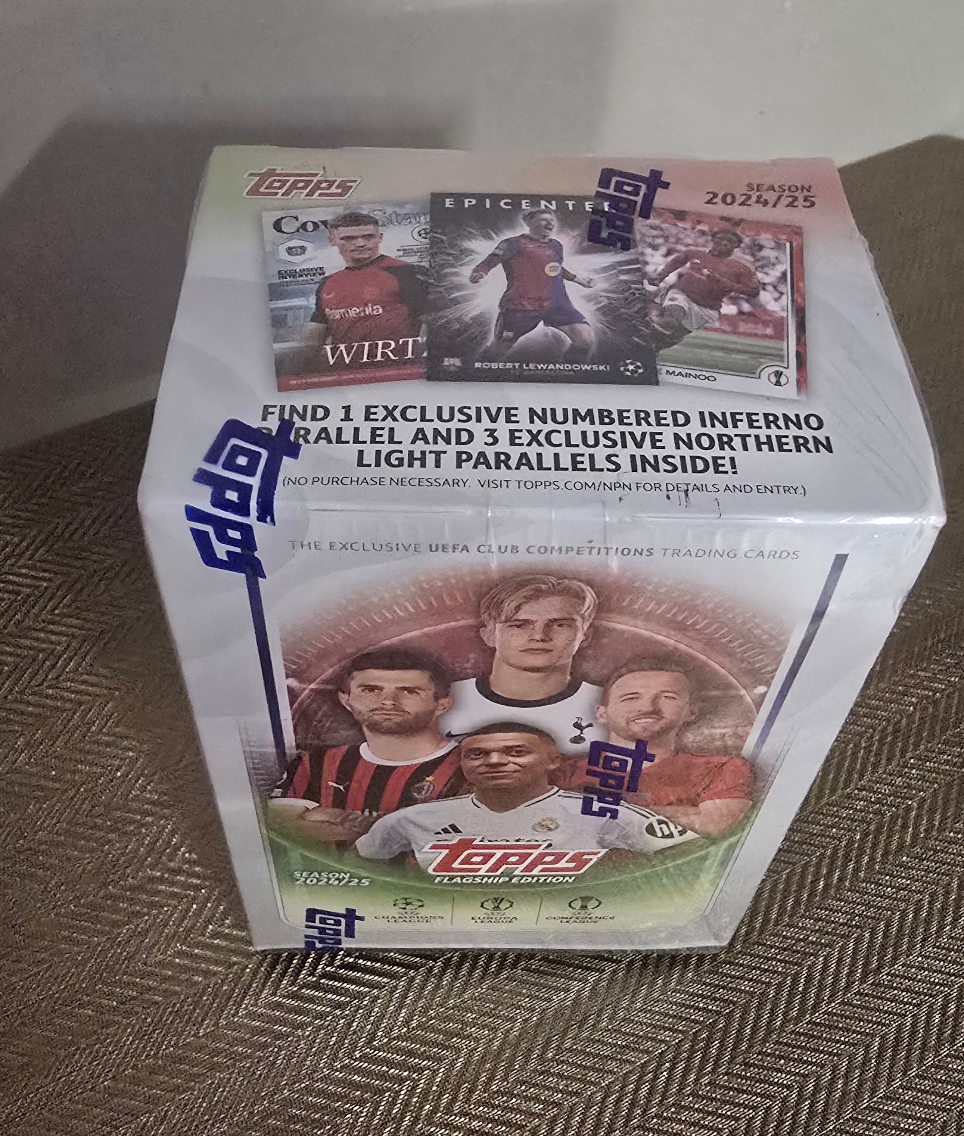 2024-25 Topps UEFA Club Competitions Cartes Foot Soccer Blaster Box Panini