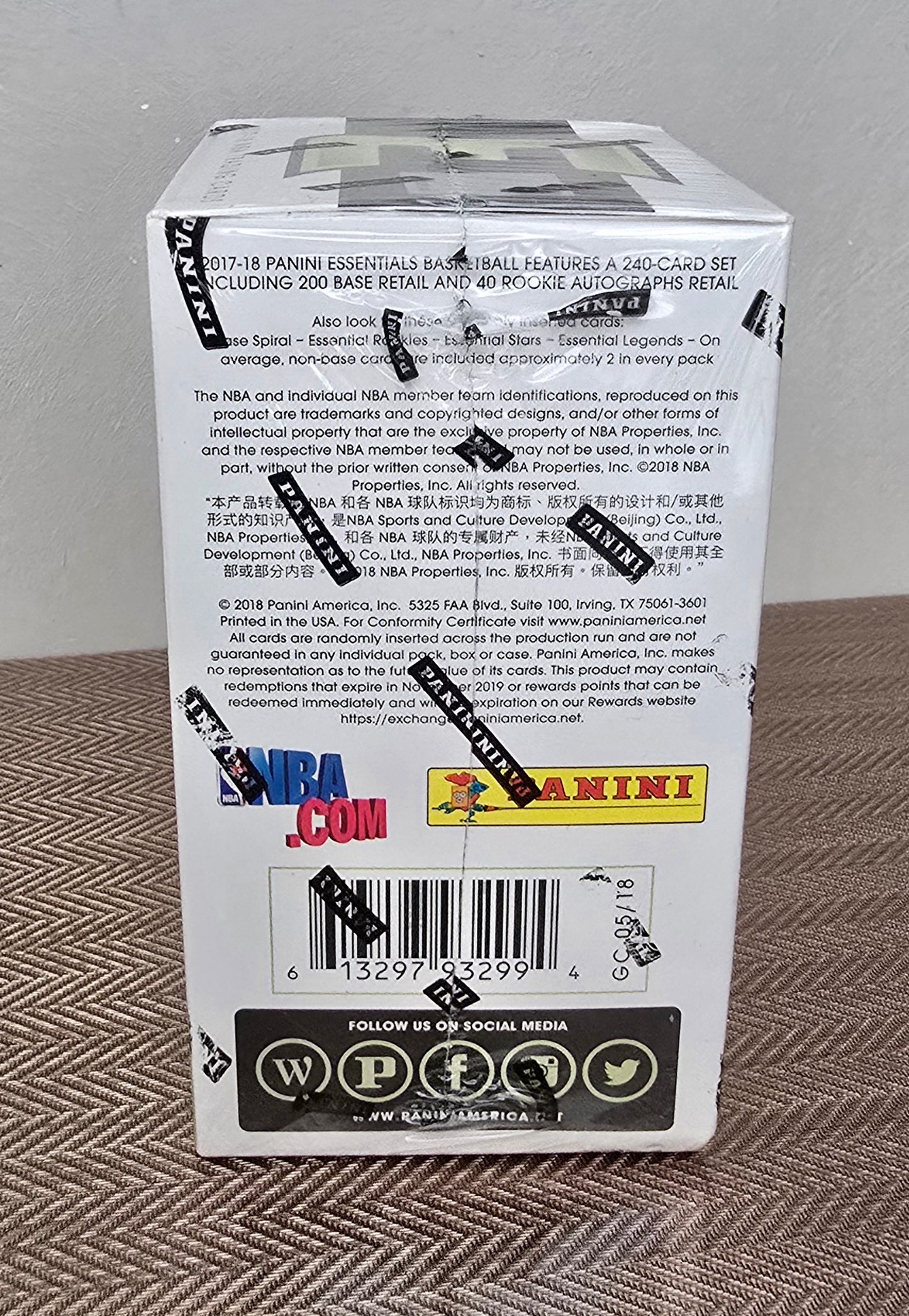 2017-18 Panini Essentials Cartes Basketball NBA Blaster Box