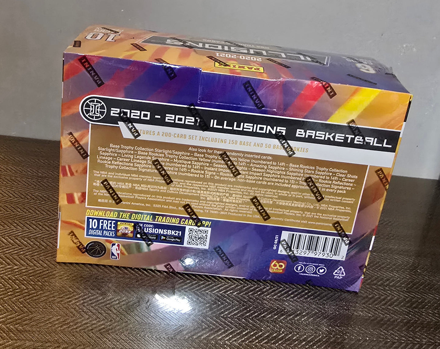 2020-21 Panini Illusions Cartes Basketball NBA Méga Box (Sapphire and Yellow Parallels)