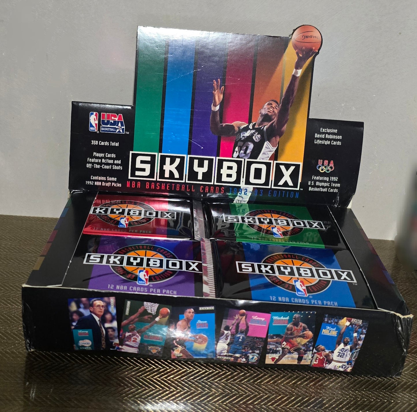 1992-93 SkyBox Edition Series 1 Cartes Basketball NBA Hobby box Pack