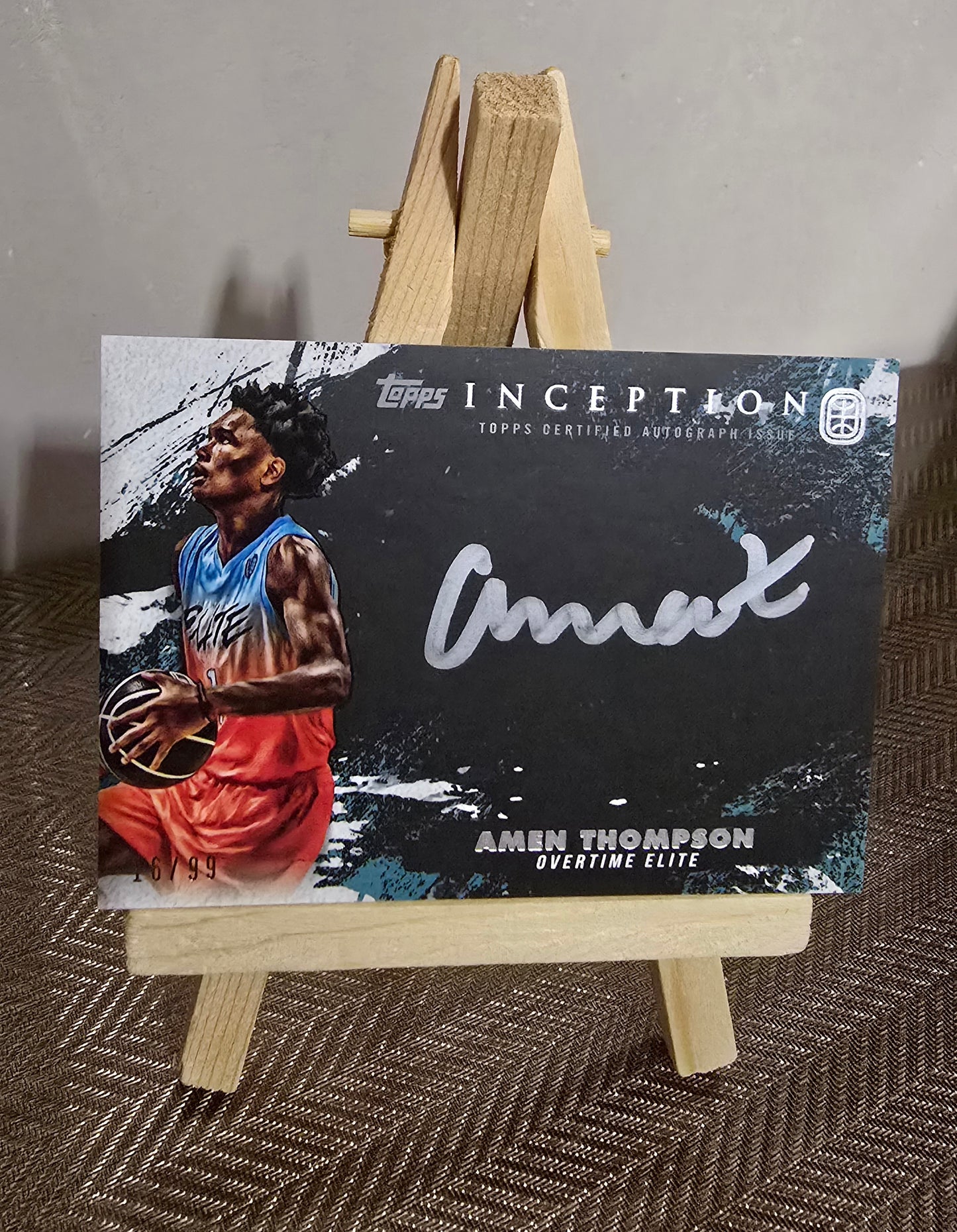 Carte Silver Autographe On card 16/99 collection sport Basketball AMEN THOMPSON