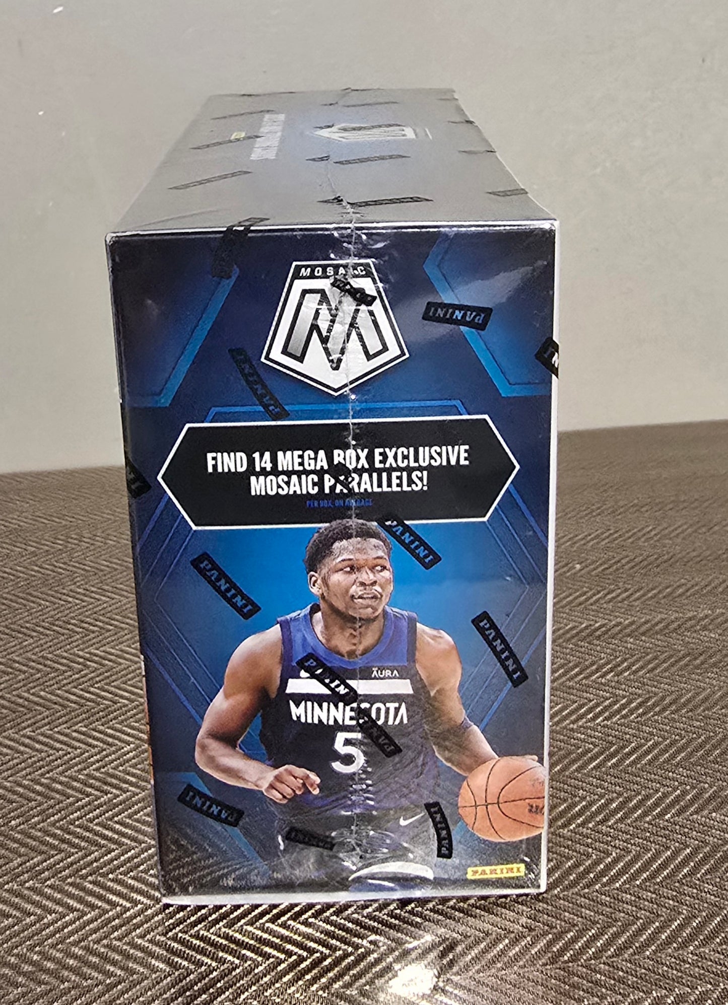 2023-24 Panini Mosaic Cartes Basketball NBA Méga Box (Yellow & Green Parallels)