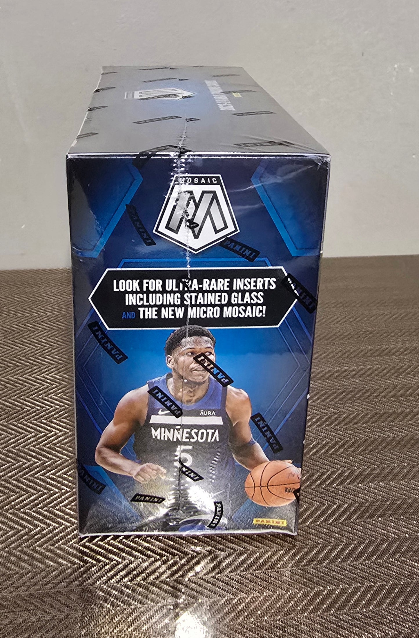 2023-24 Panini Mosaic Cartes Basketball NBA Méga Box (Yellow & Green Parallels)