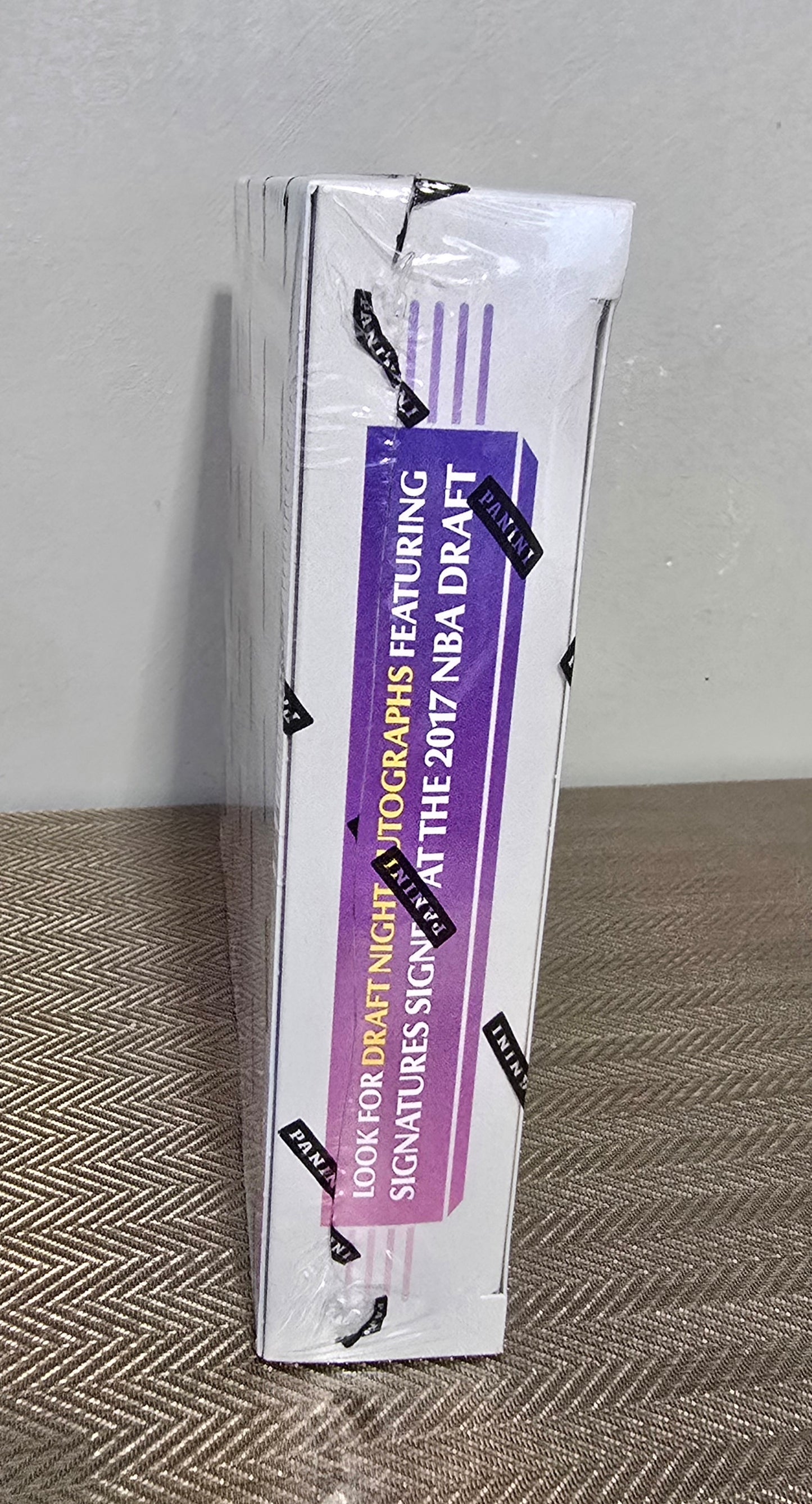 2017-18 Panini Status Cartes Basketball NBA Hobby Box