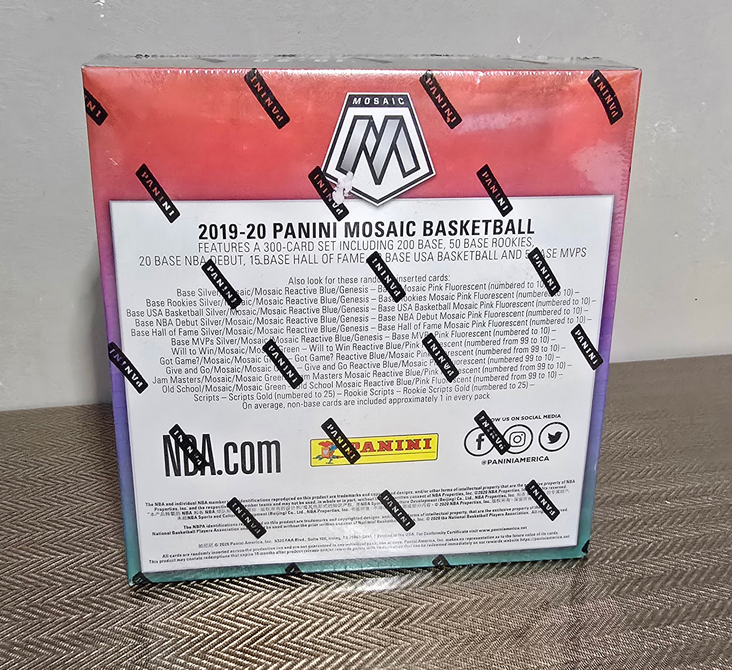 2019-20 Panini Mosaic Cartes Basketball NBA Mega Box