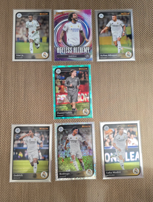Lot 7 Cartes collection sport Soccer REAL MADRID (Dont une numérotée 30/75)