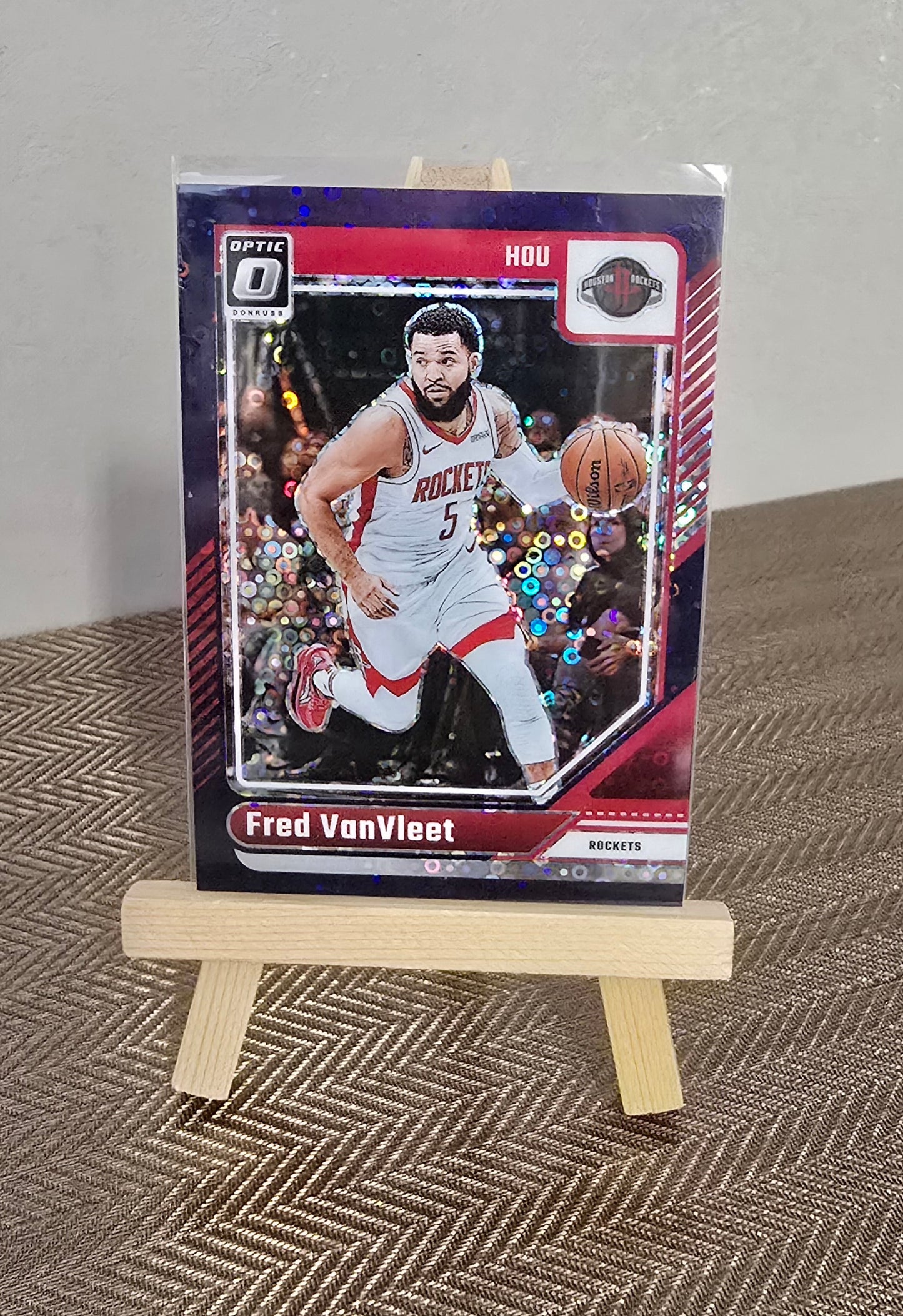 Carte numérotée # 52/99 collection sport Basketball NBA FRED VanVLEET