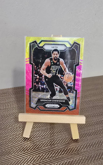 Carte numérotée # 14/88 collection sport Basketball NBA SPENCER DINWIDDIE