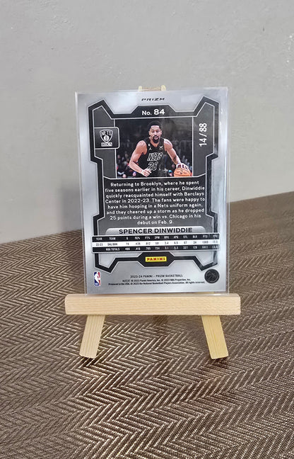 Carte numérotée # 14/88 collection sport Basketball NBA SPENCER DINWIDDIE