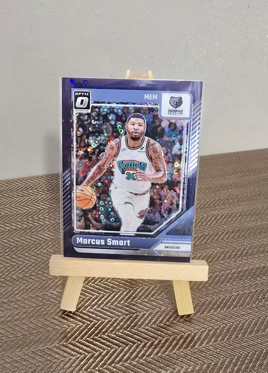 Carte numérotée # 57/99 collection sport Basketball NBA MARCUS SMART