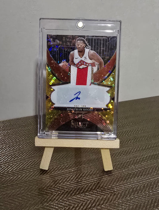 Carte Auto-Patch numérotée #10/10 collection sport Basketball NBA JONATHAN MOGBO