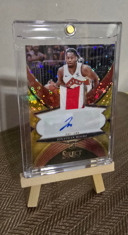 Carte Auto-Patch numérotée #10/10 collection sport Basketball NBA JONATHAN MOGBO