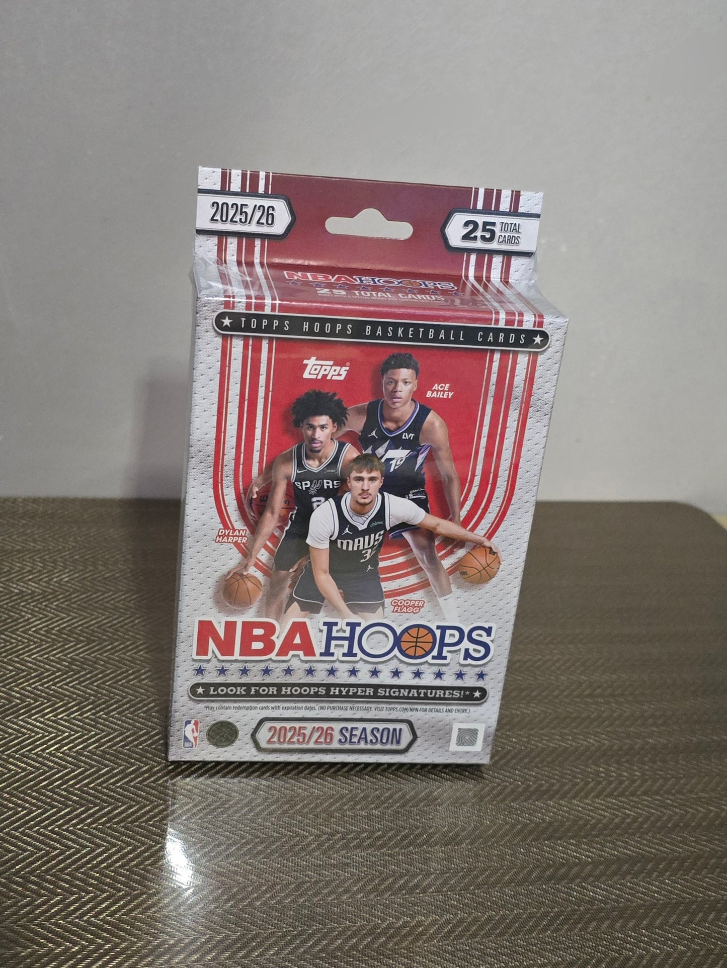 2025-26 Topps Hoops Cartes Basketball NBA Hanger Box