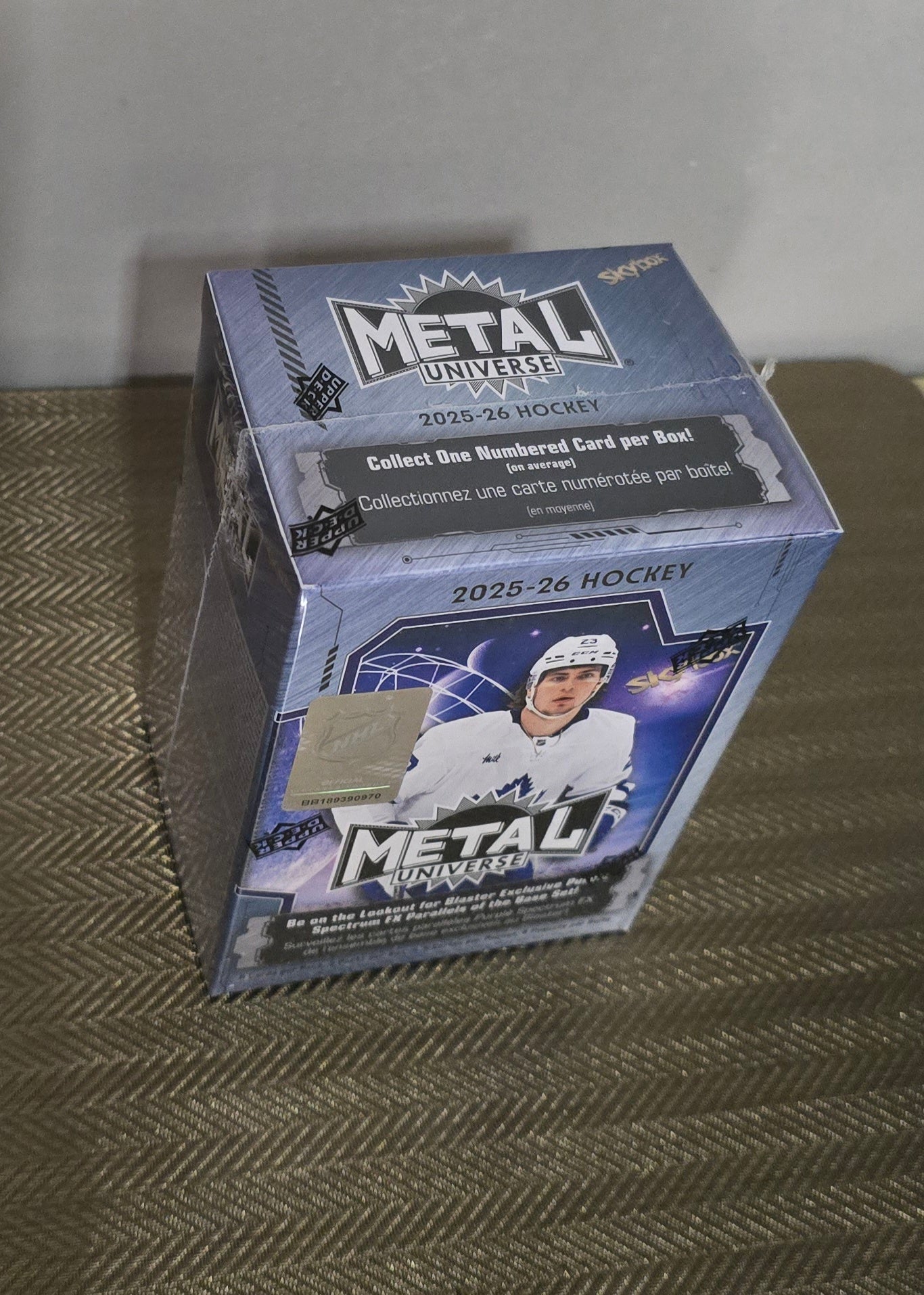 2025-26 Upper Deck Skybox Metal Universe Cartes Hockey NHL Blaster Box