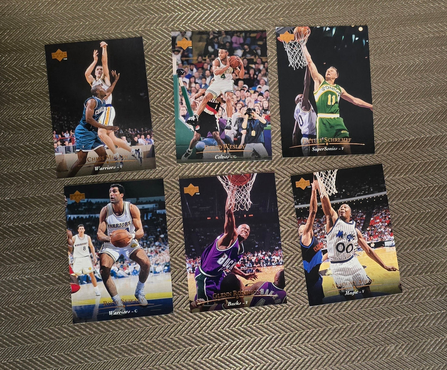 1995-96 Upper Deck Series 1 Cartes Basketball NBA Retail Pack