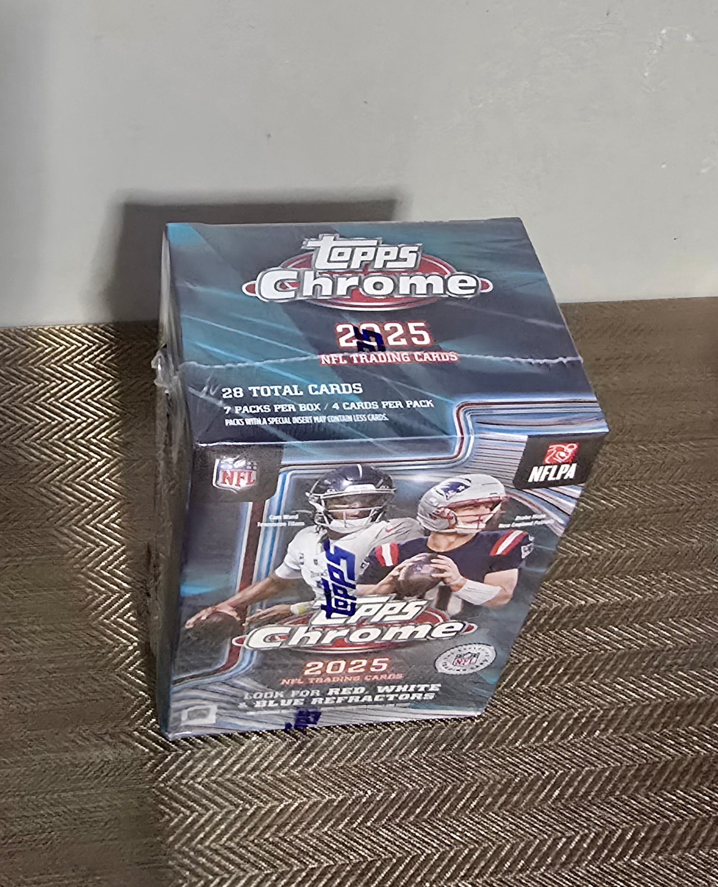 2025 Topps Chrome Cartes Football NFL Blaster Box